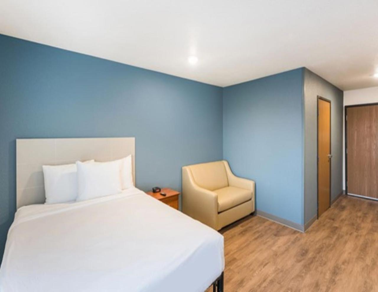 WoodSpring Suites Round Rock-Austin North view 2