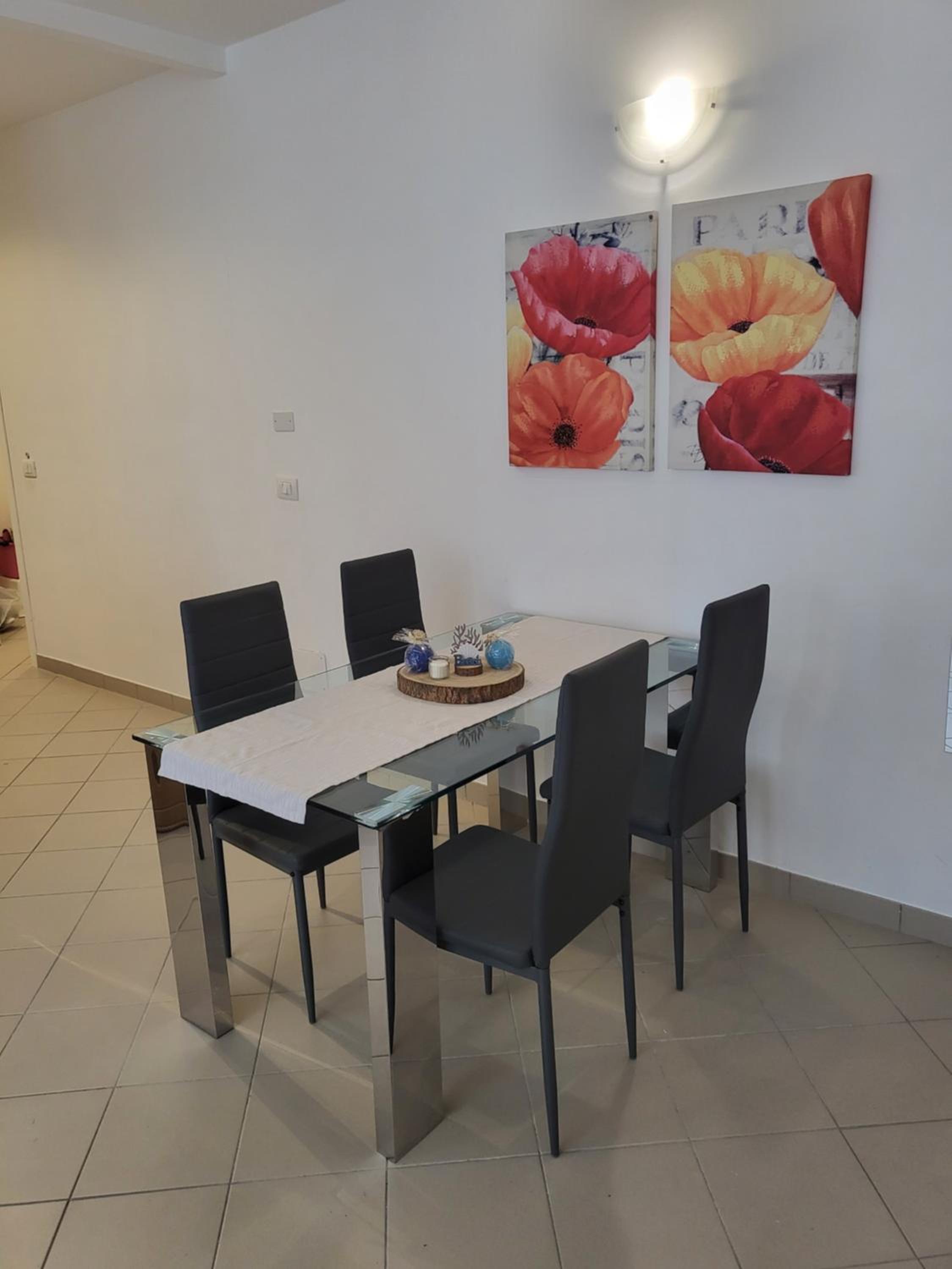 Hotel King house - Image 1