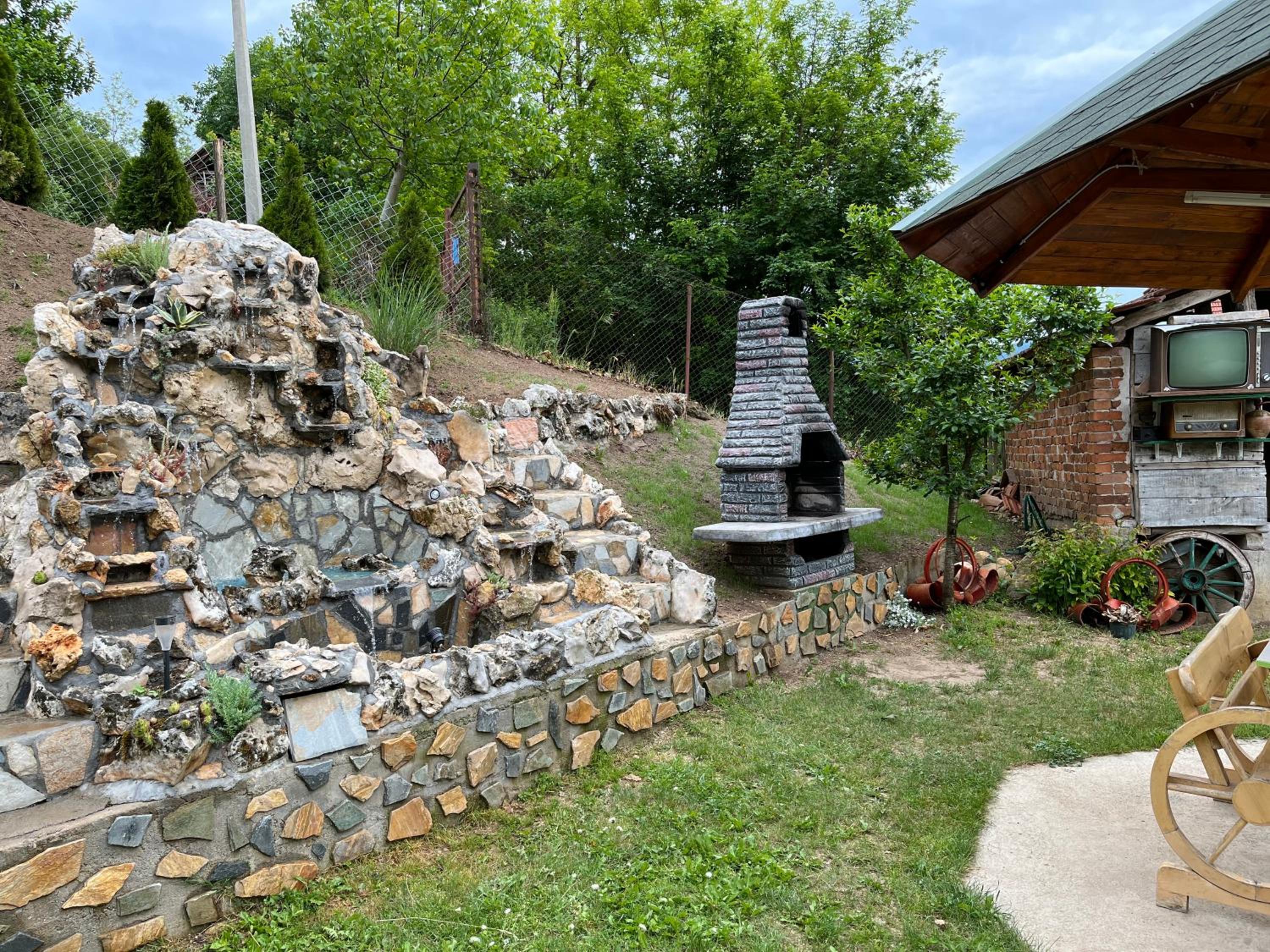 Photo 32