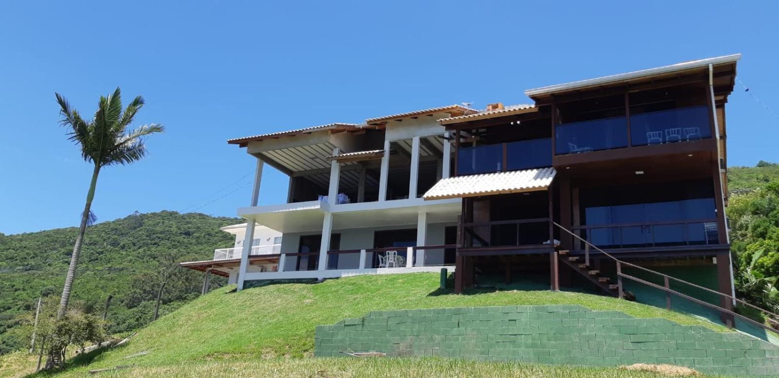 Marques Home
