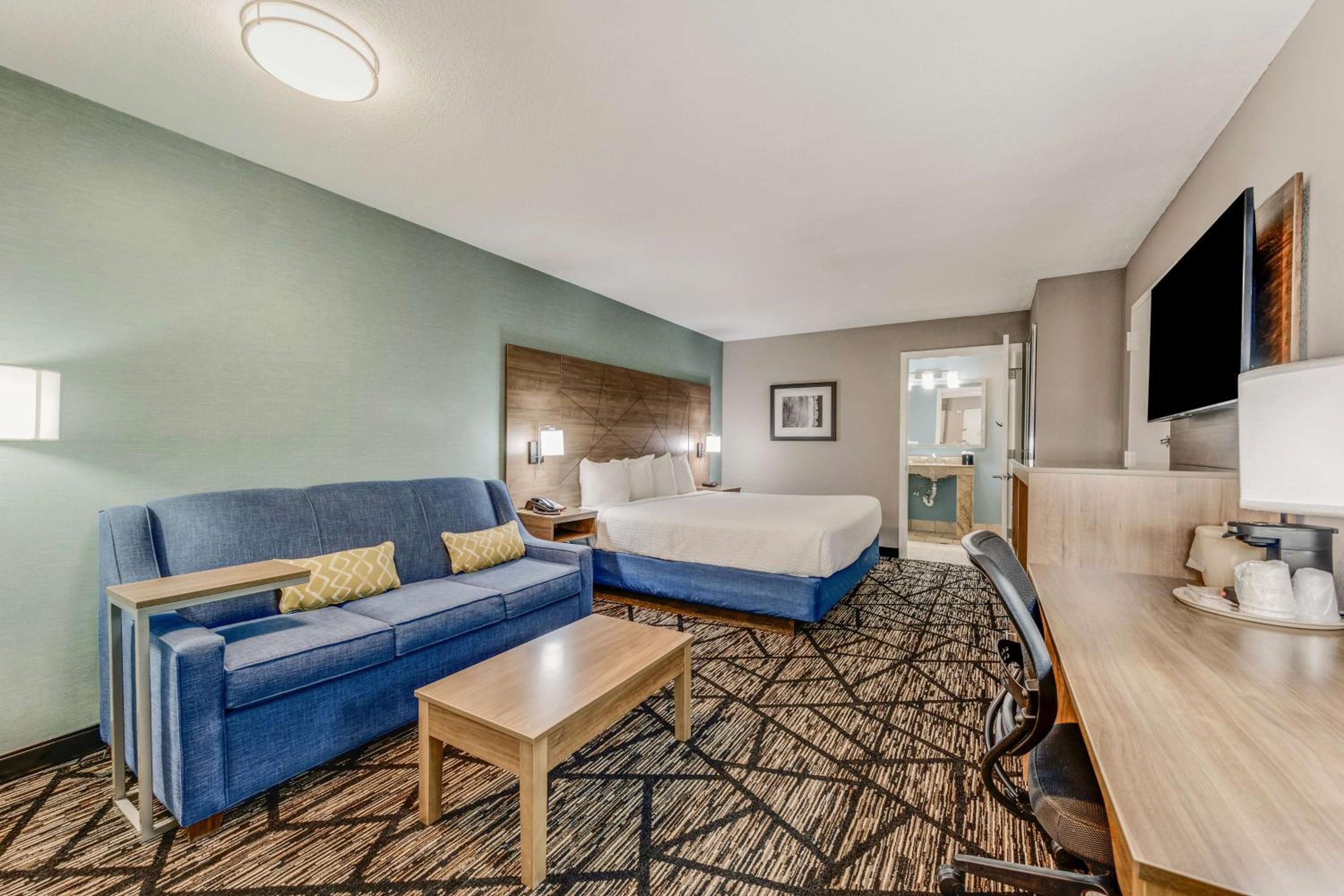 Huntsville Vacations - Best Western Huntsville - Property Image 11