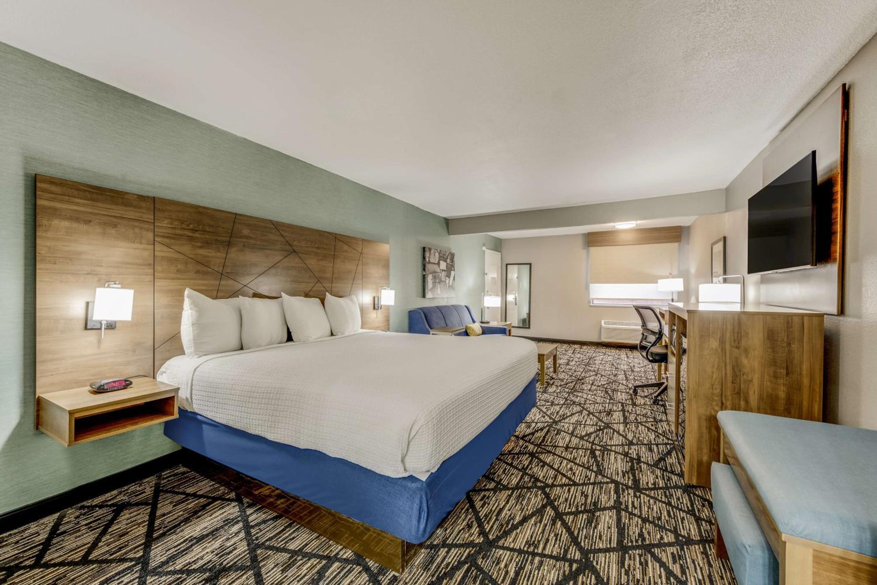 Huntsville Vacations - Best Western Huntsville - Property Image 14