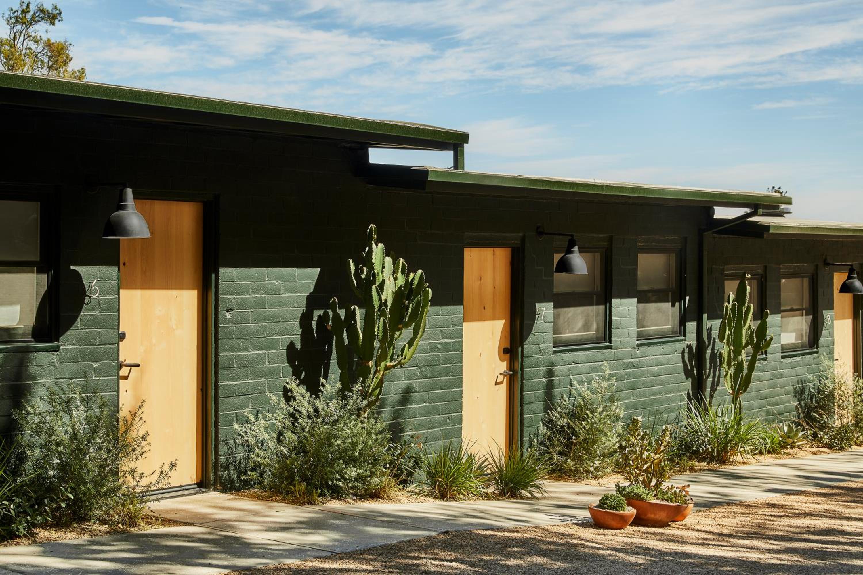 Hotel June Malibu - Property Image 13