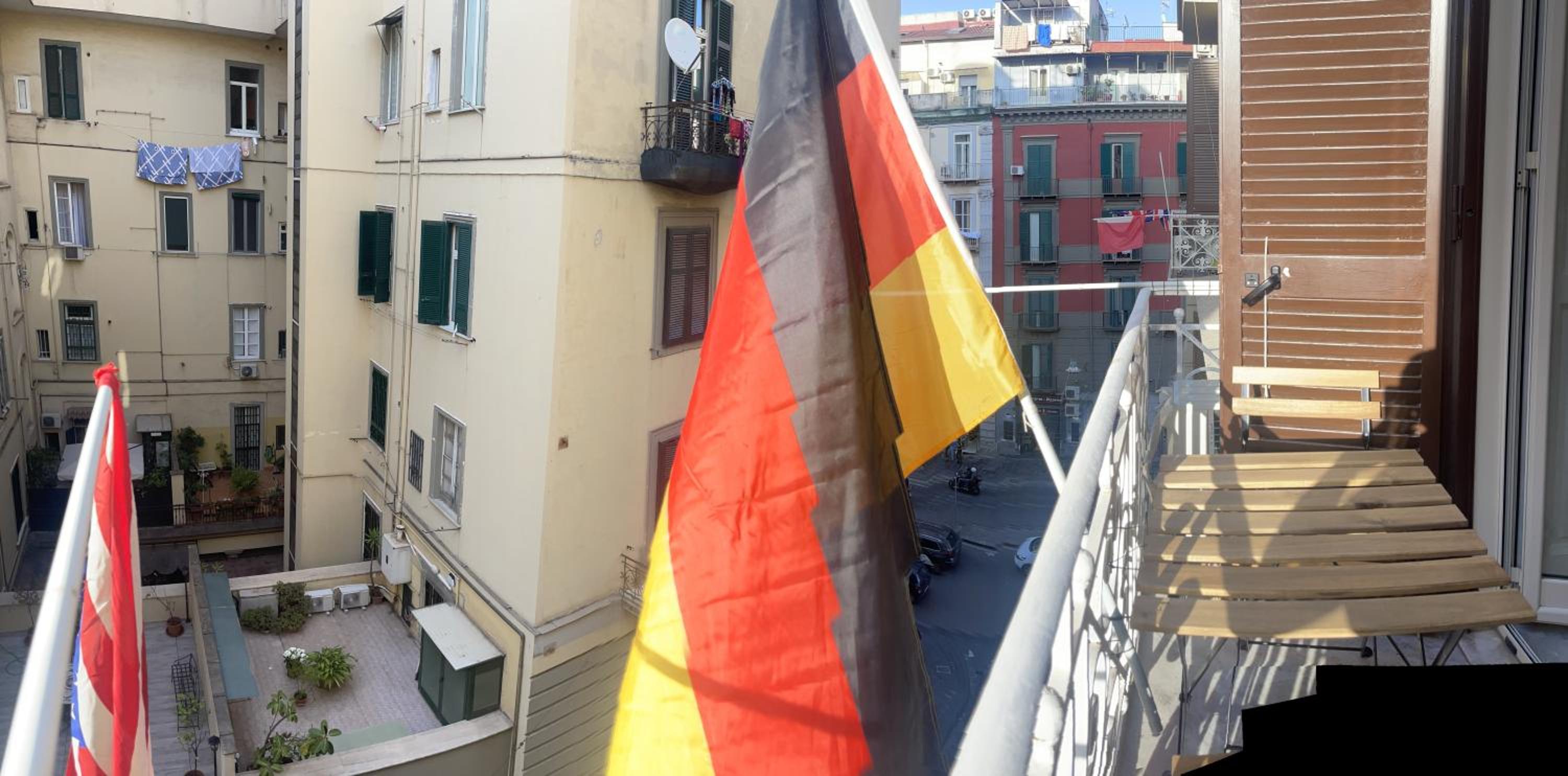 A I R Garibaldi Apartment