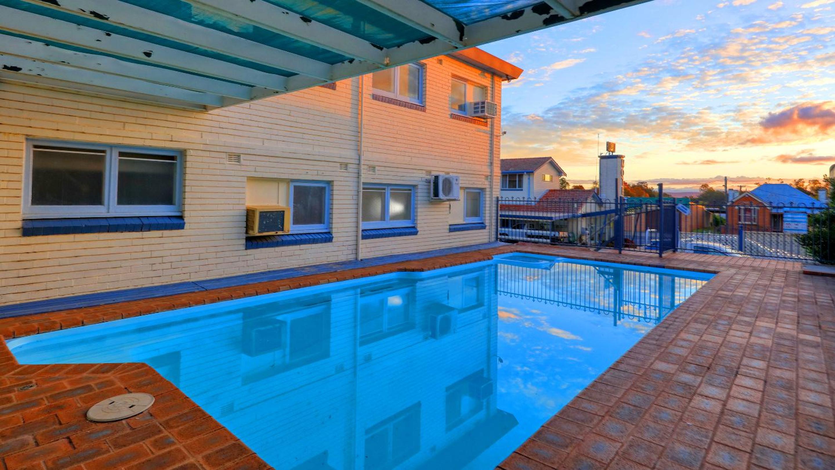 Cowra Motor Inn