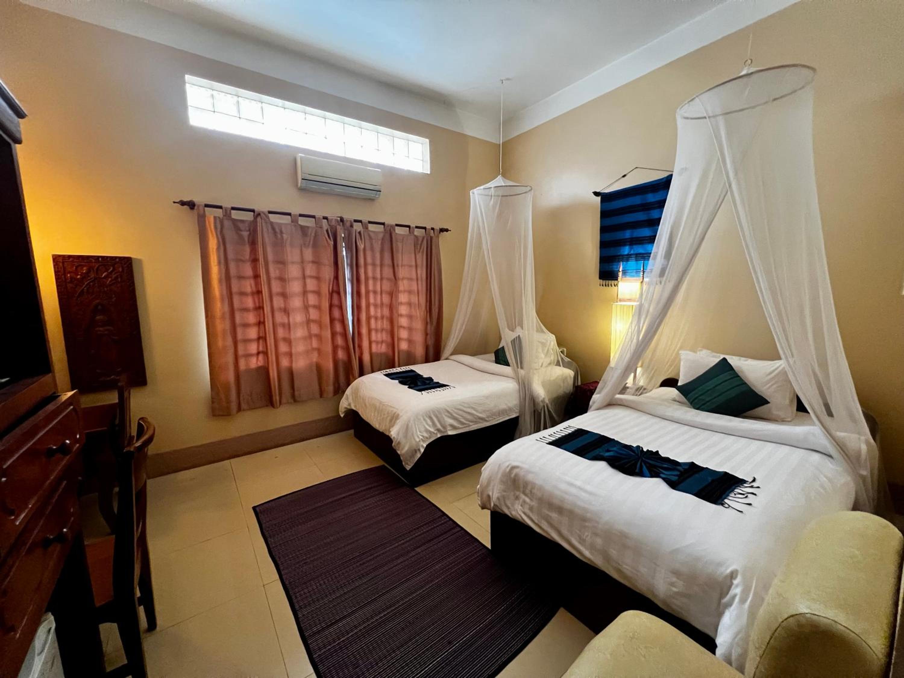 Shining Angkor Apartment Hotel