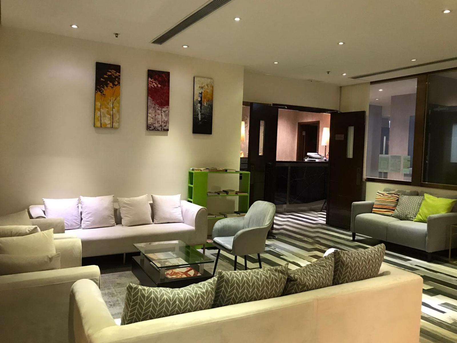 Crafa Harbour Hotel