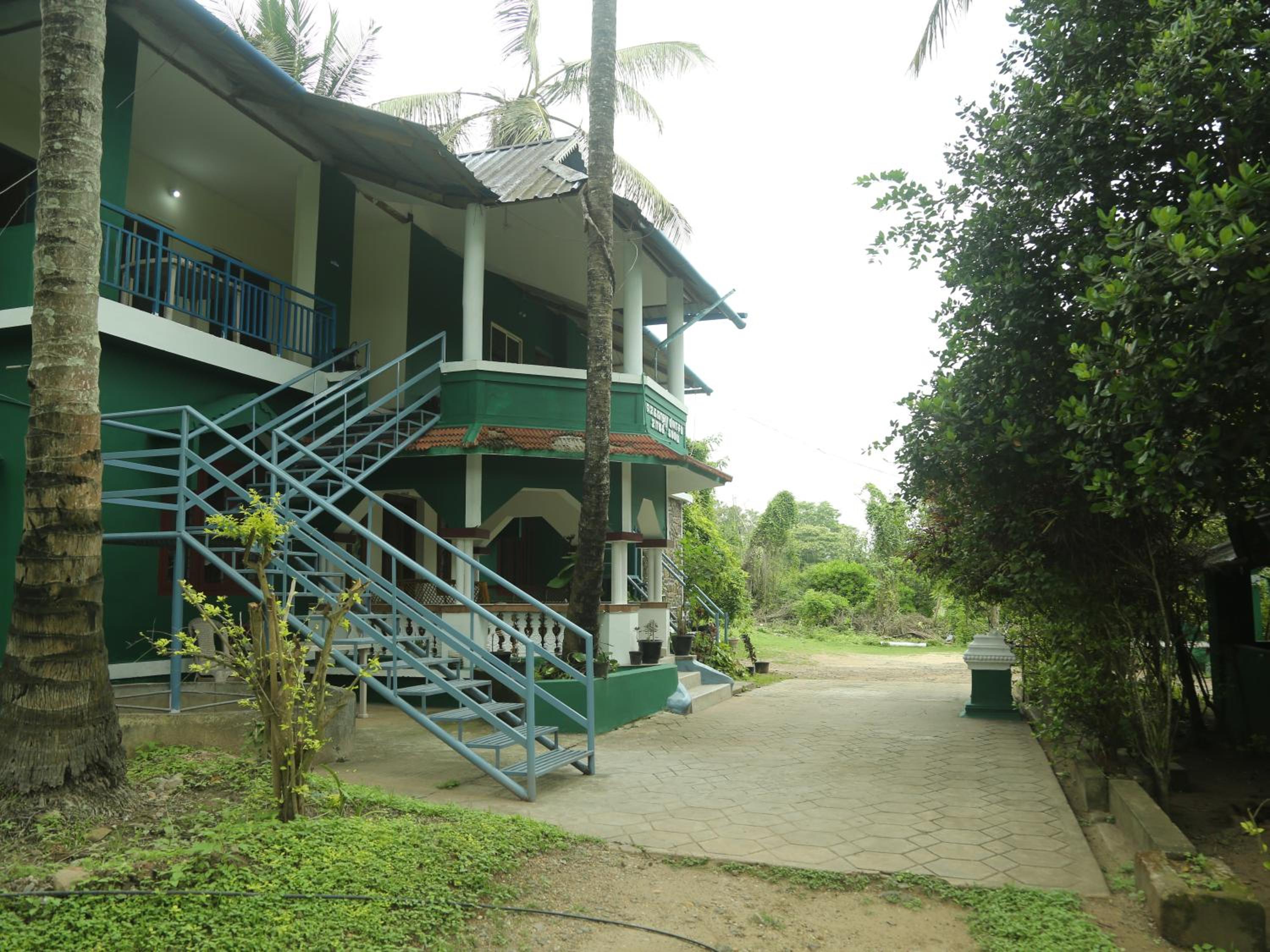 JUNGLE PARADISE FARM & GUEST HOUSE view 5