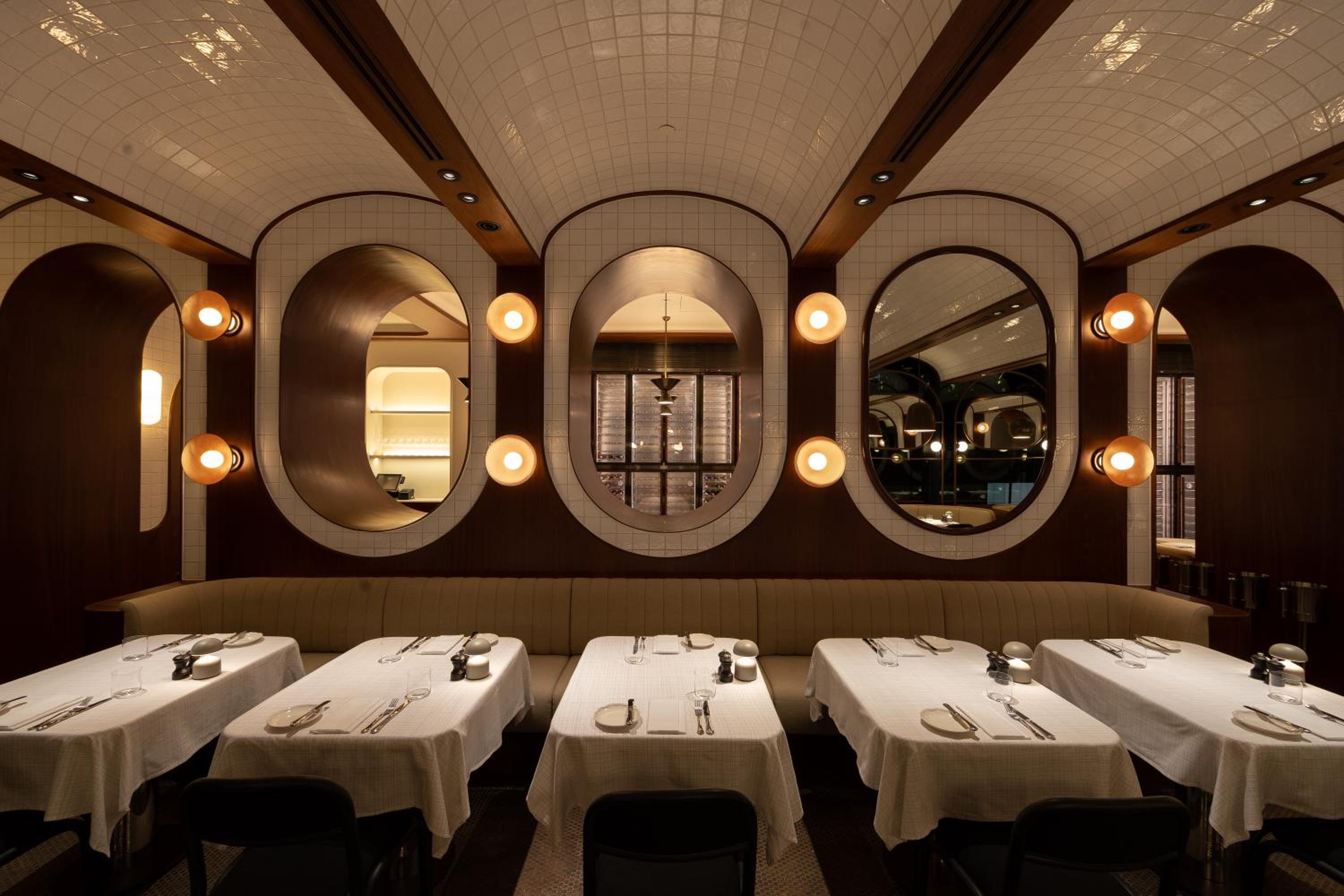 The Standard, Bangkok Mahanakhon 28