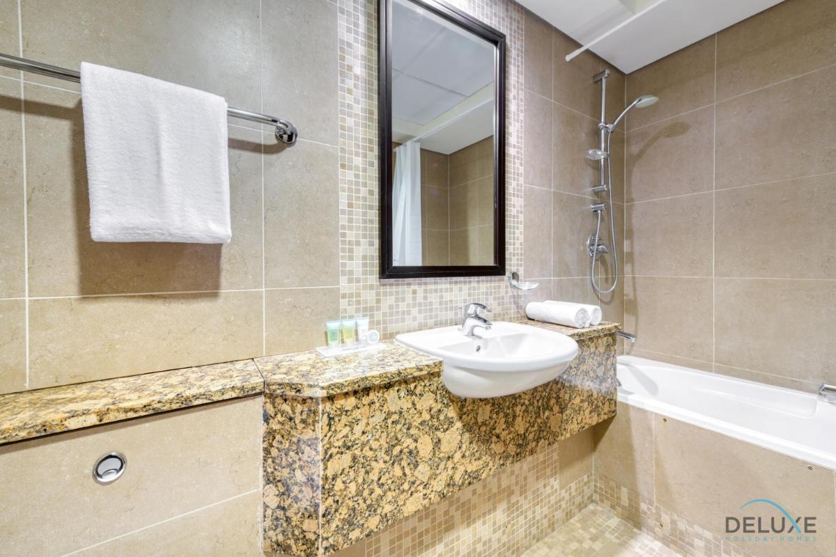 Cheery 1BR at Sky Gardens DIFC by Deluxe Holiday Homes