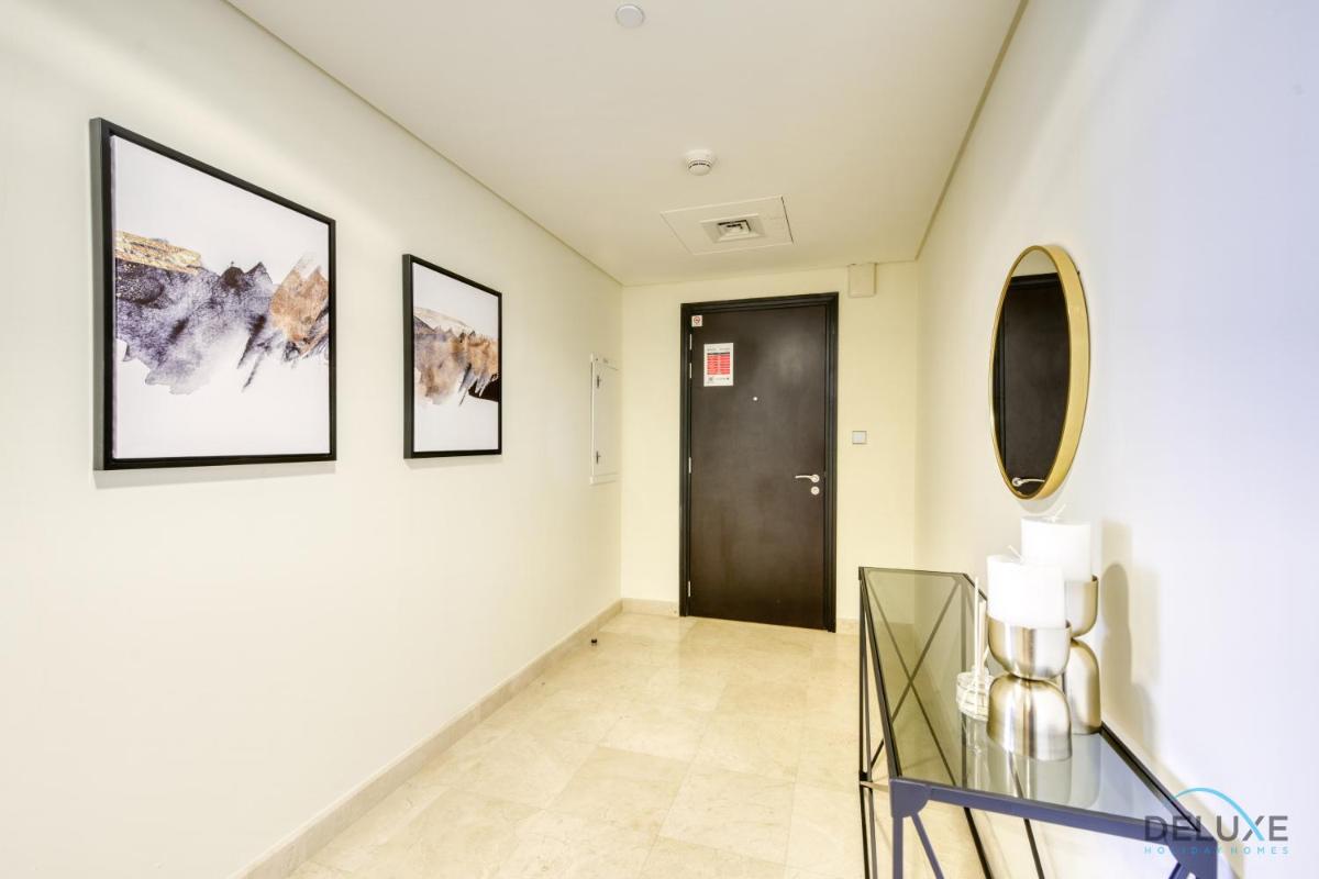 Cheery 1BR at Sky Gardens DIFC by Deluxe Holiday Homes