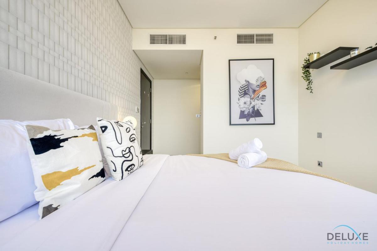 Cheery 1BR at Sky Gardens DIFC by Deluxe Holiday Homes