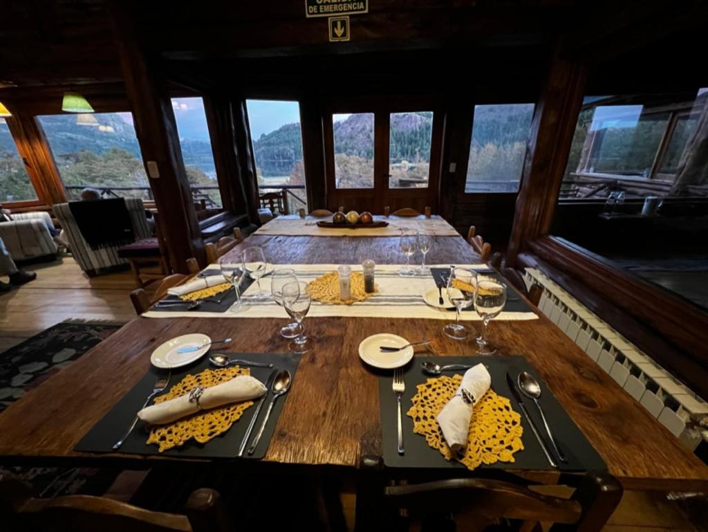 Laguna Larga Lodge