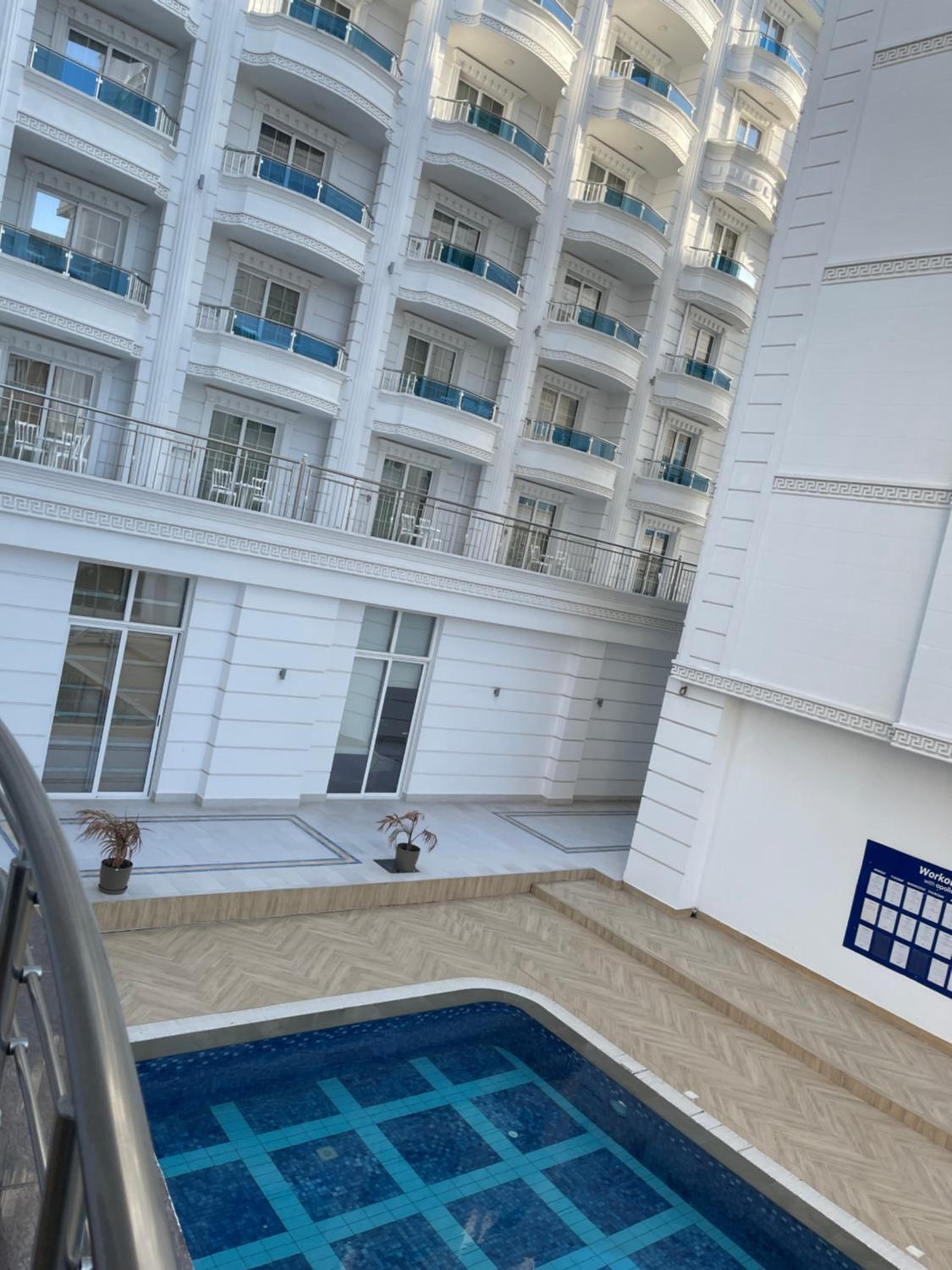 Armando Apartments