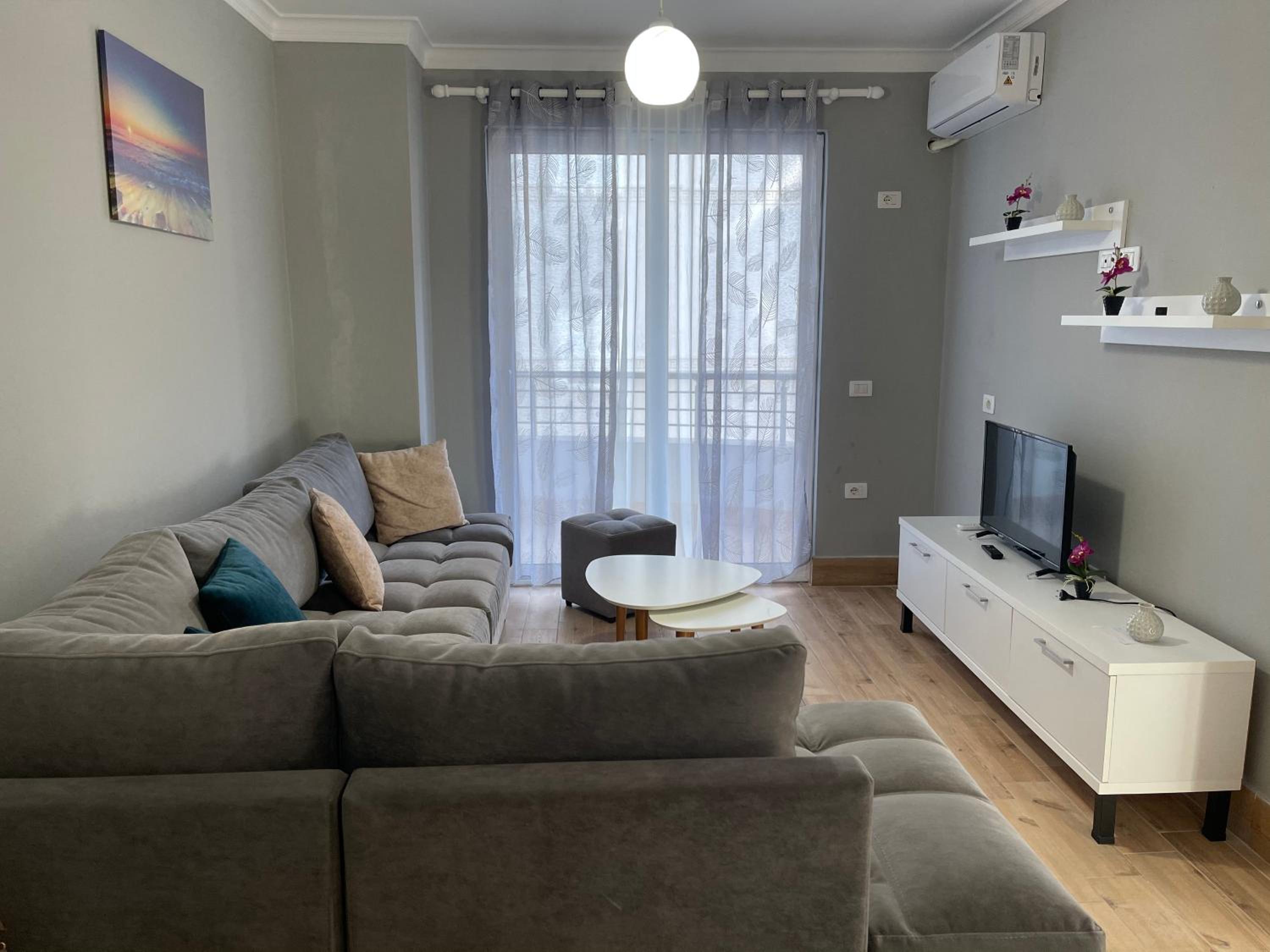 Armando Apartments
