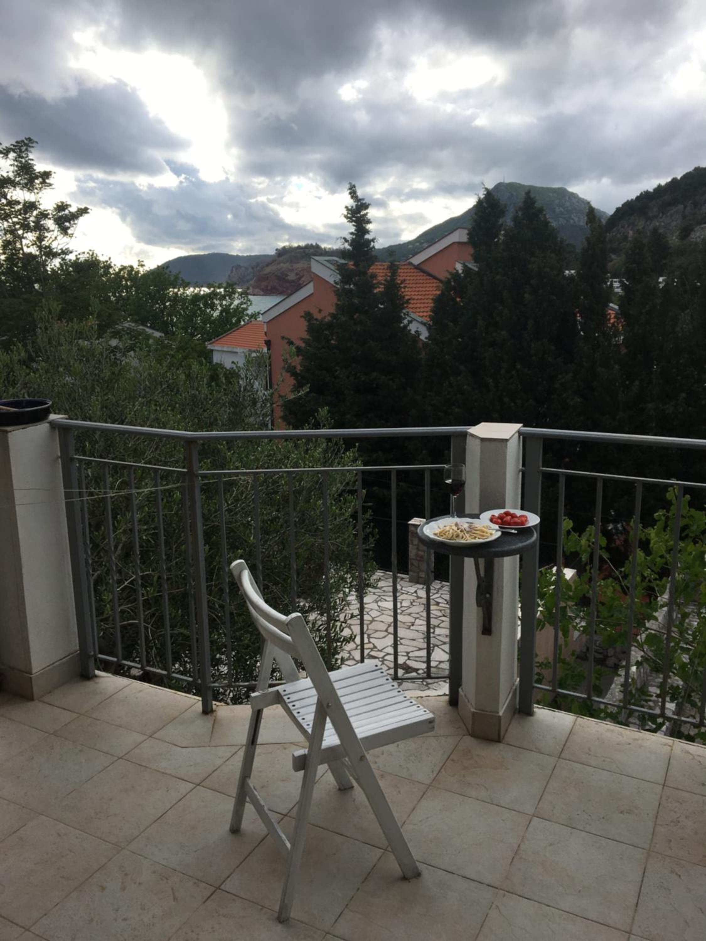 Apartments Markovic Sutomore