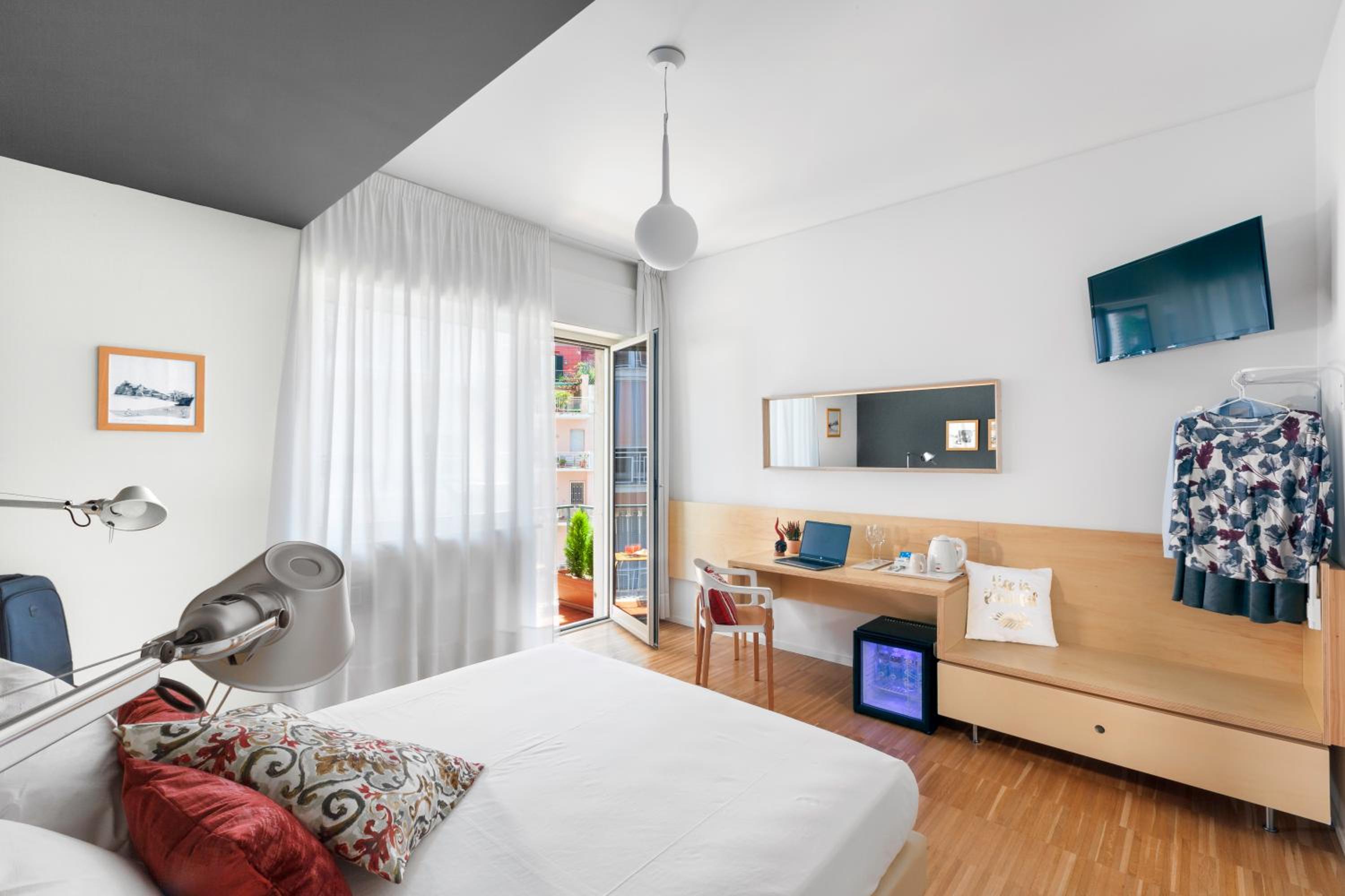 Vivaldo Suite Piazza dei Martiri - Guest House