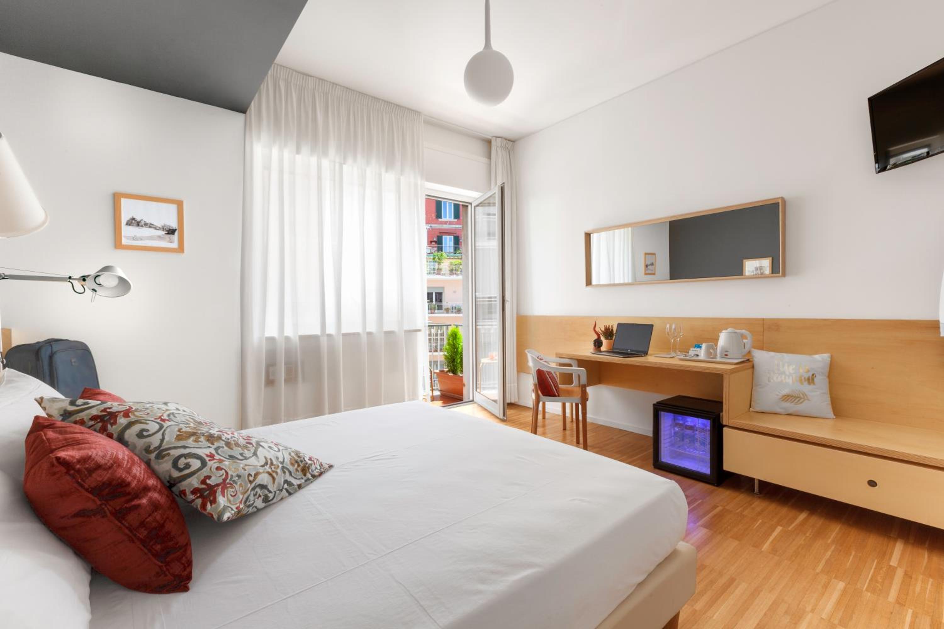 Vivaldo Suite Piazza dei Martiri - Guest House