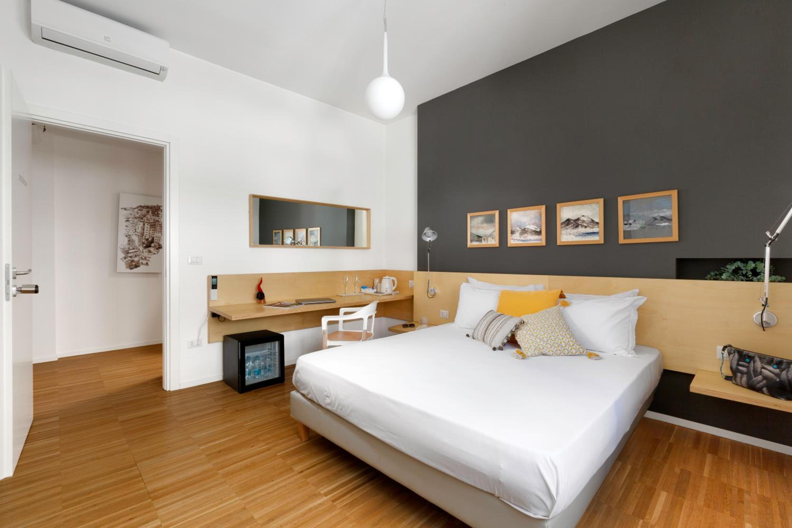 Vivaldo Suite Piazza dei Martiri - Guest House