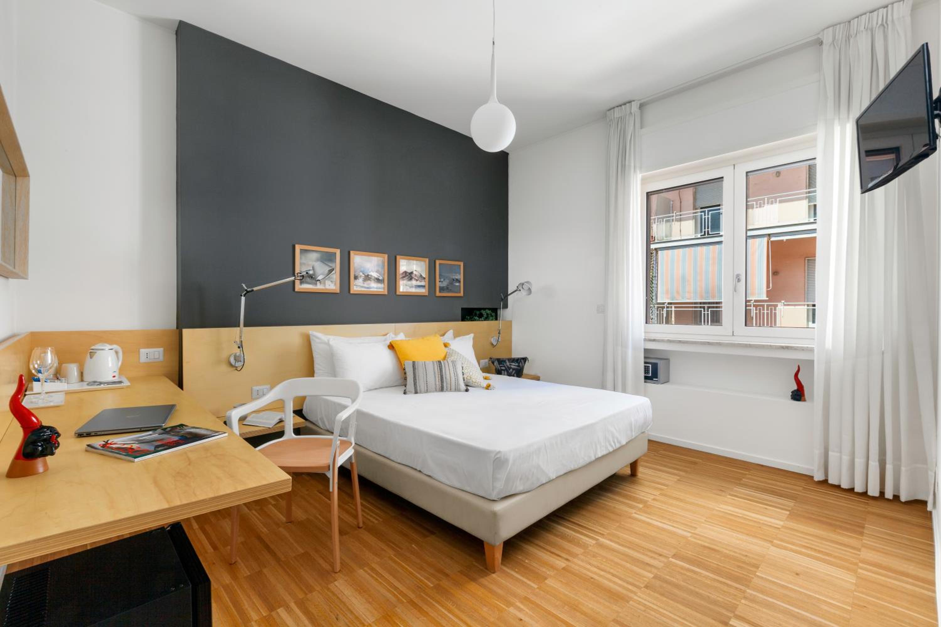 Vivaldo Suite Piazza dei Martiri - Guest House