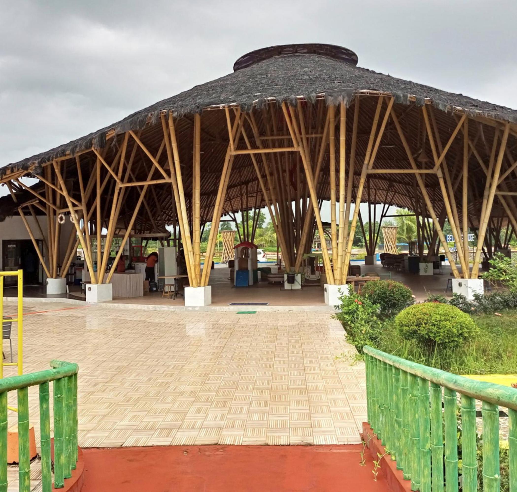 Urbanview Hotel Belitung Lodge Resto & Club House by RedDoorz view 3