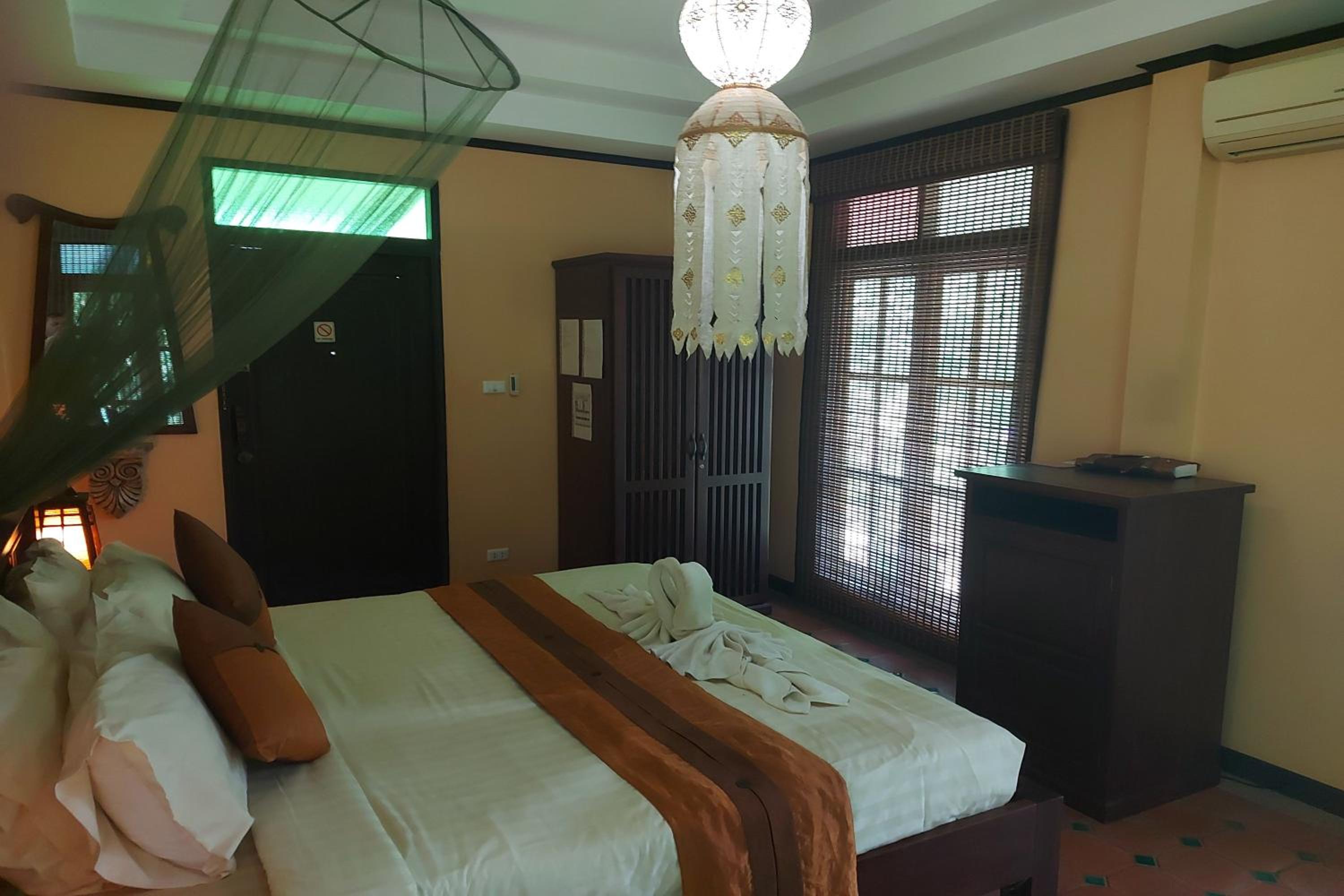 Baan Chai Thung Resort