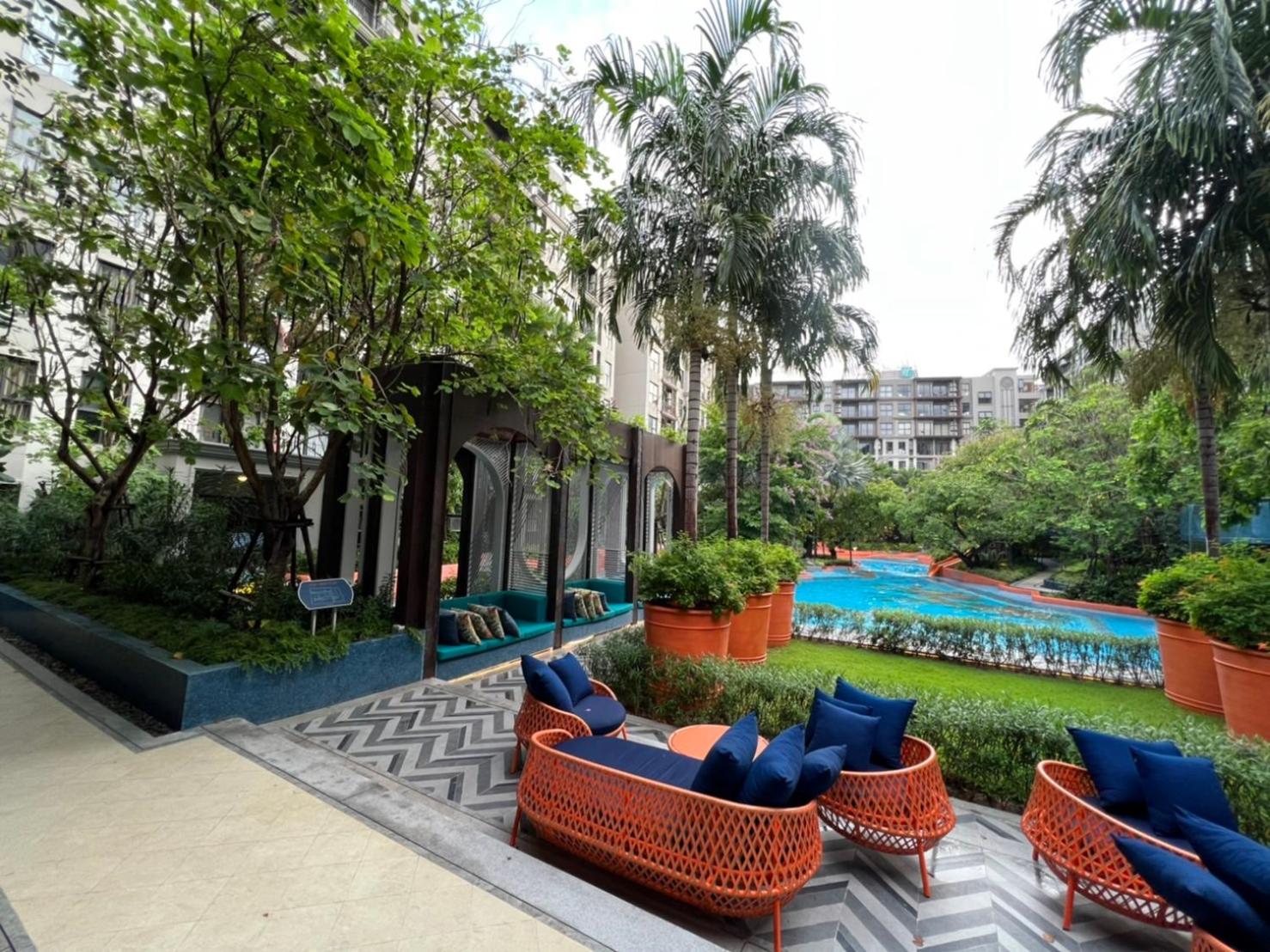 La Habana Huahin by Ying