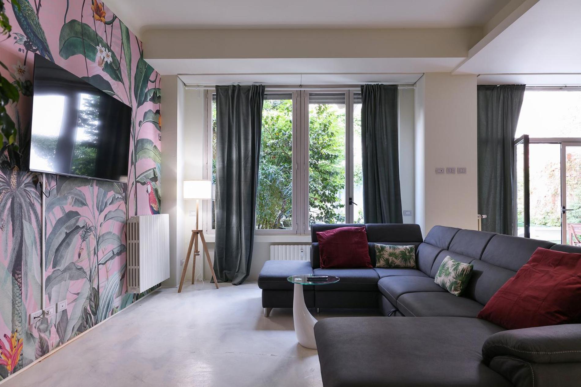 PRESTIGE BOUTIQUE HOMES - Garden & Pool