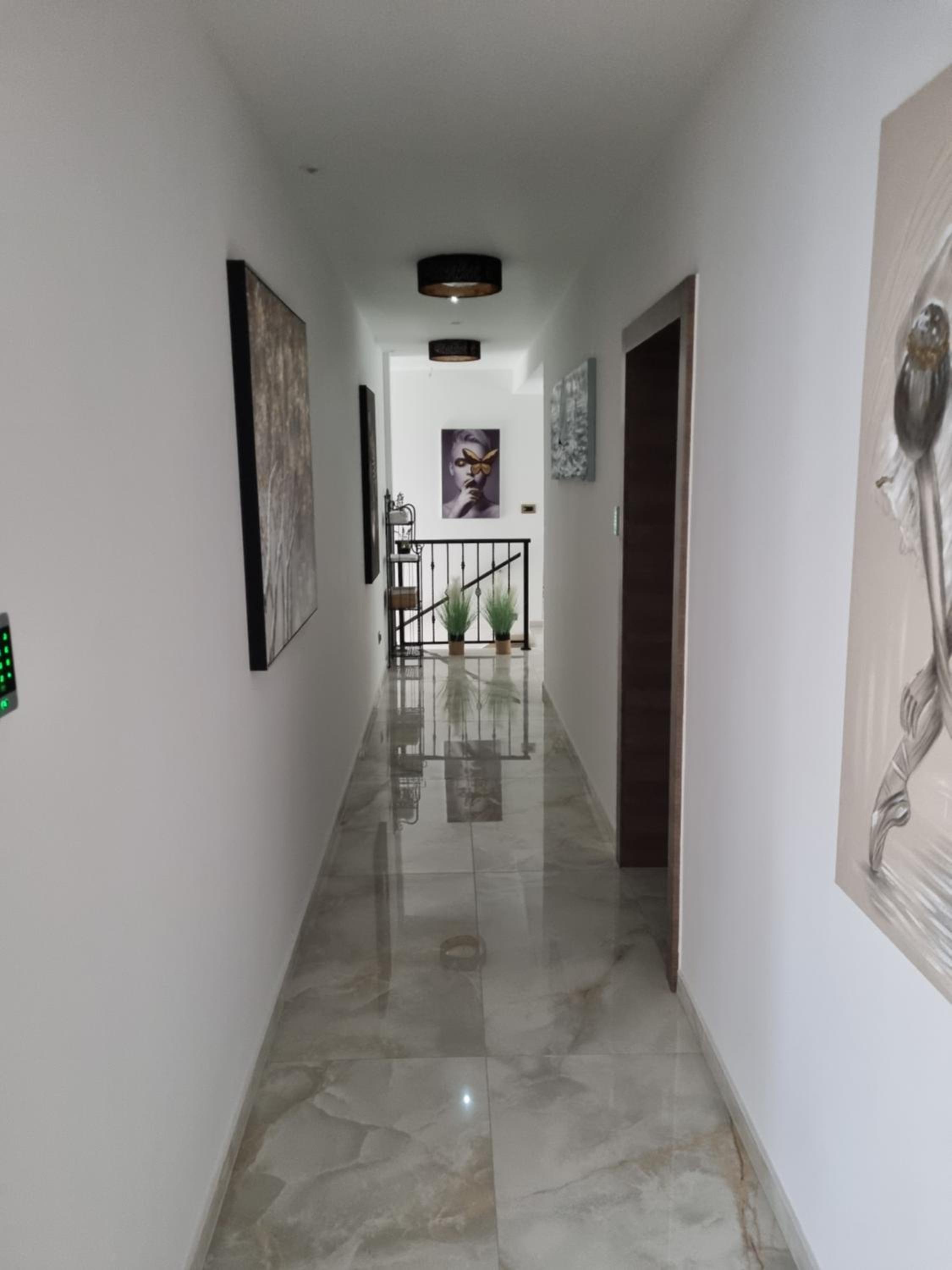 Rooms & Apartments Toni view 5