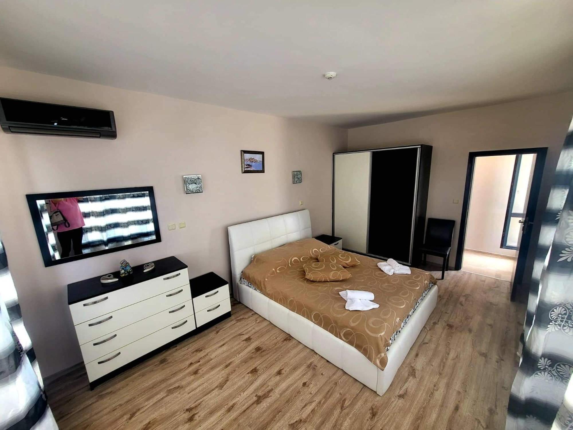 Dilov Apartments in Yalta Golden Sands