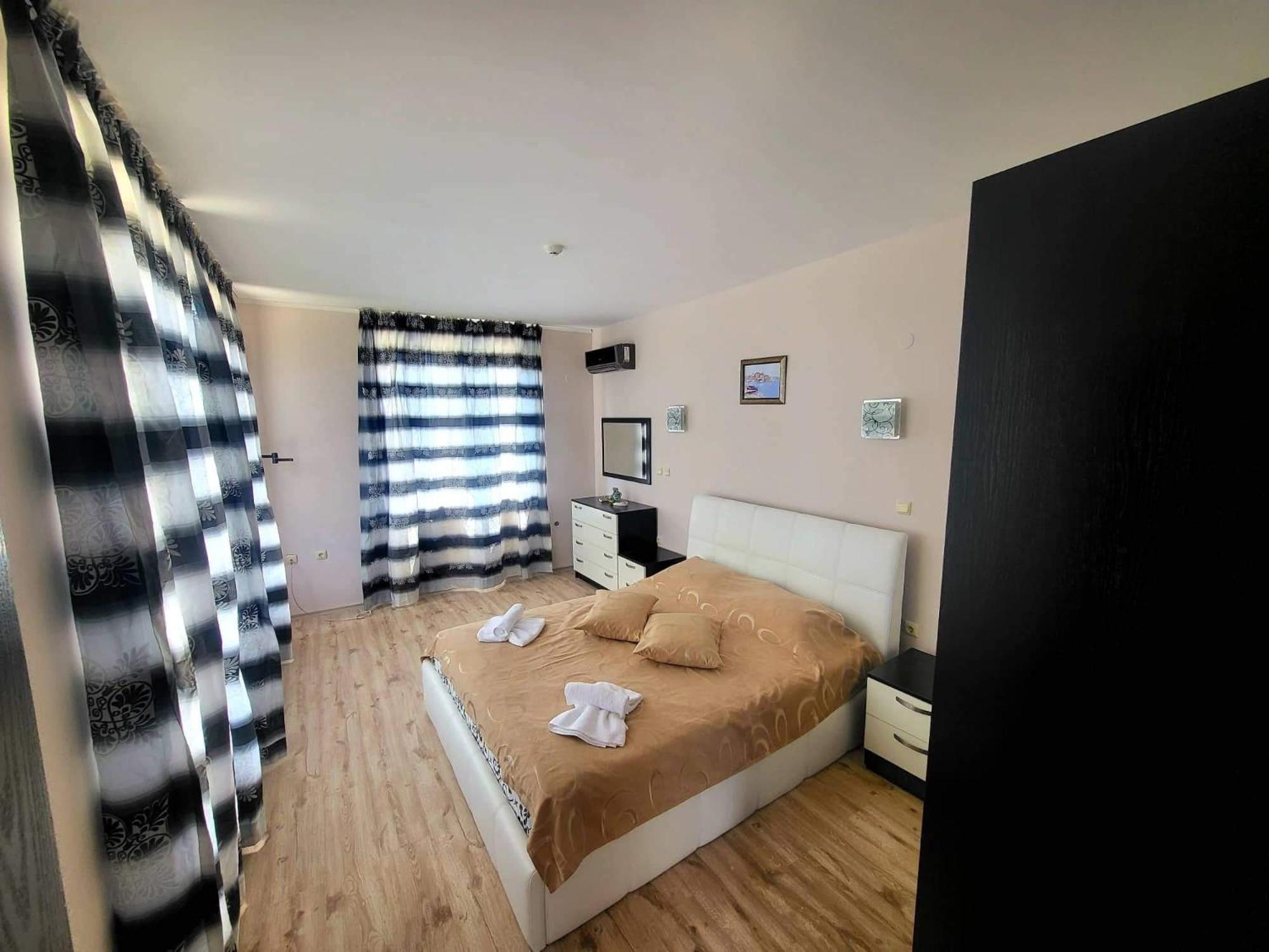 Dilov Apartments in Yalta Golden Sands