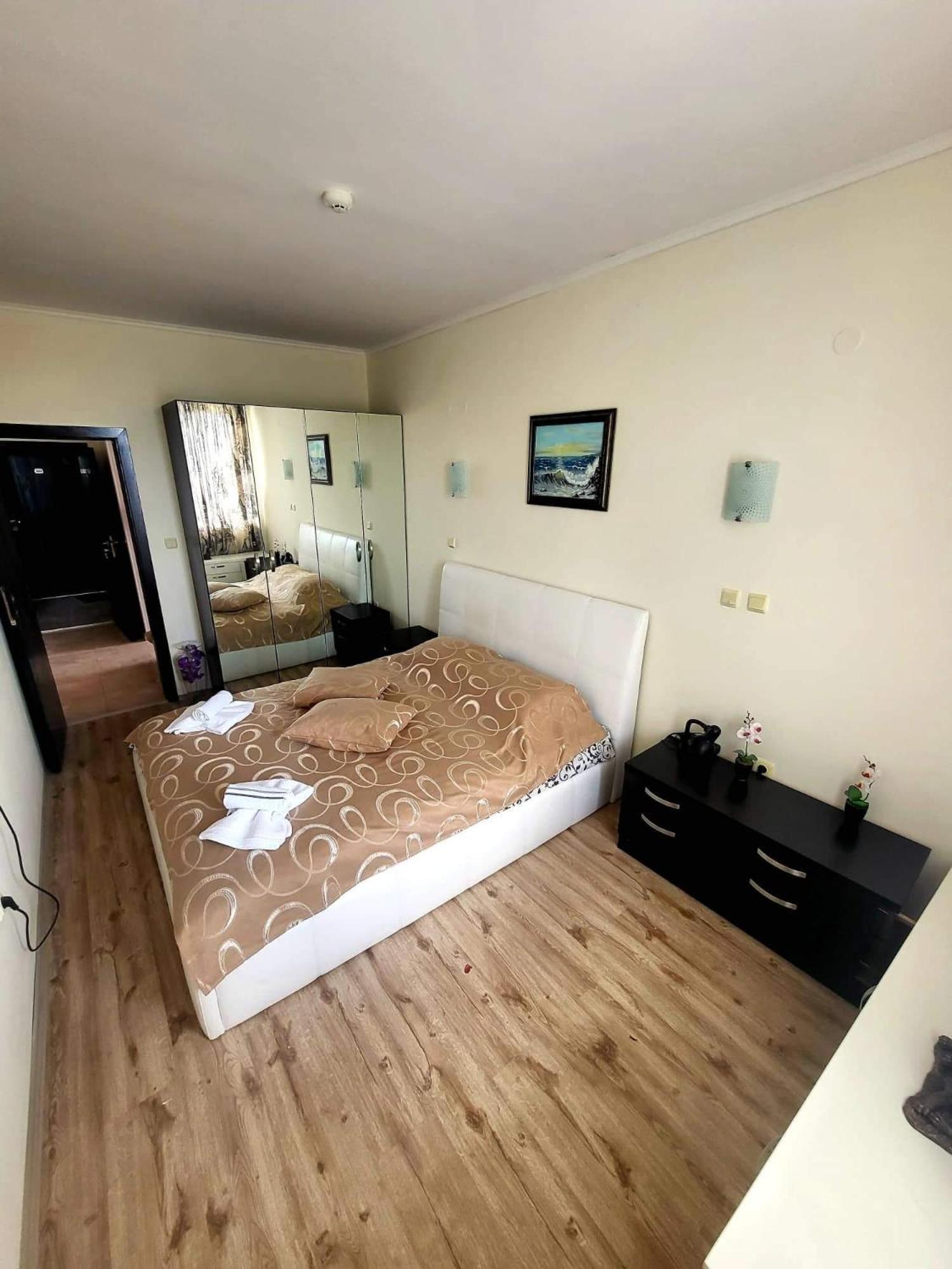Dilov Apartments in Yalta Golden Sands