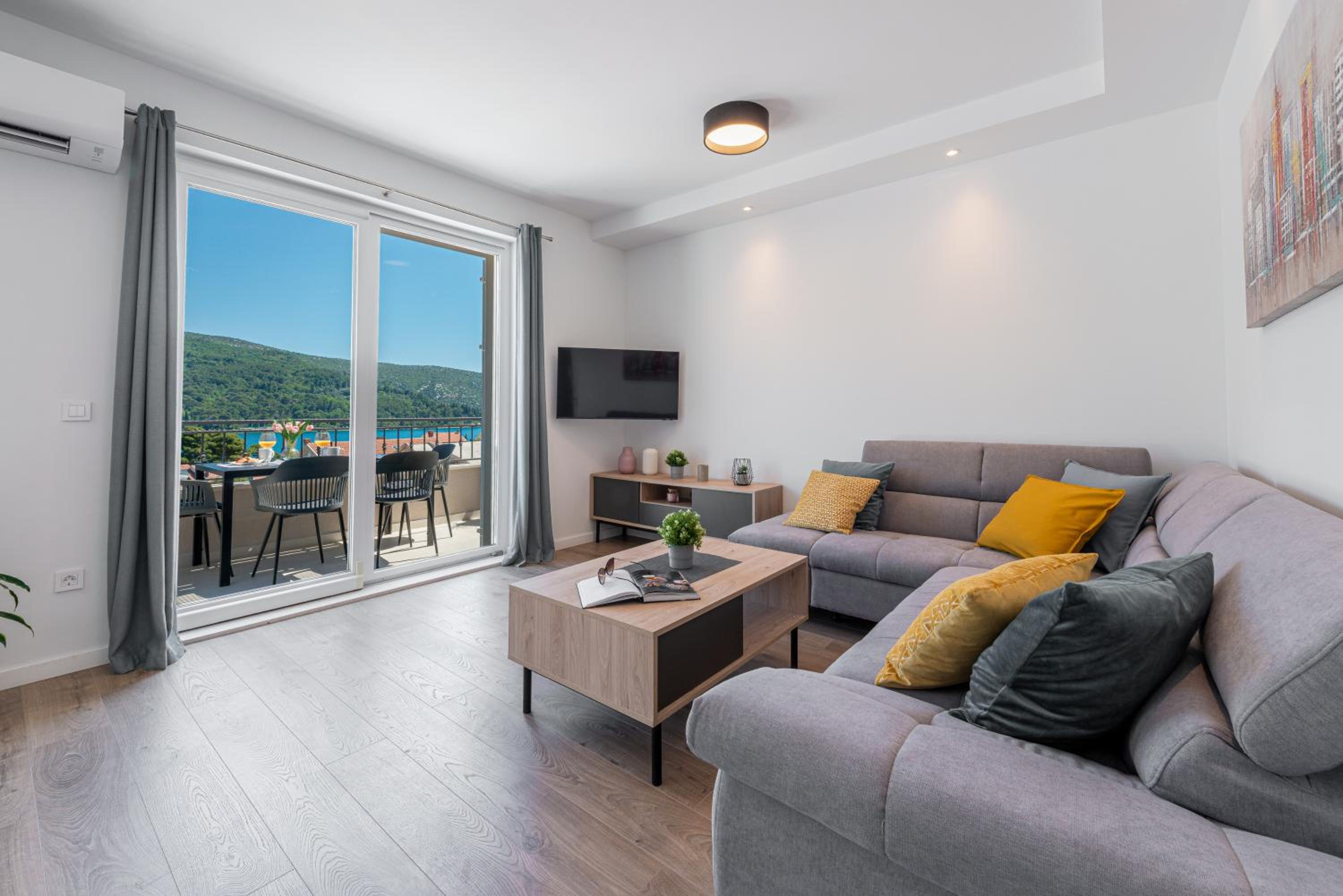 Amazing Sea View Apartments Petra & Paula view 4