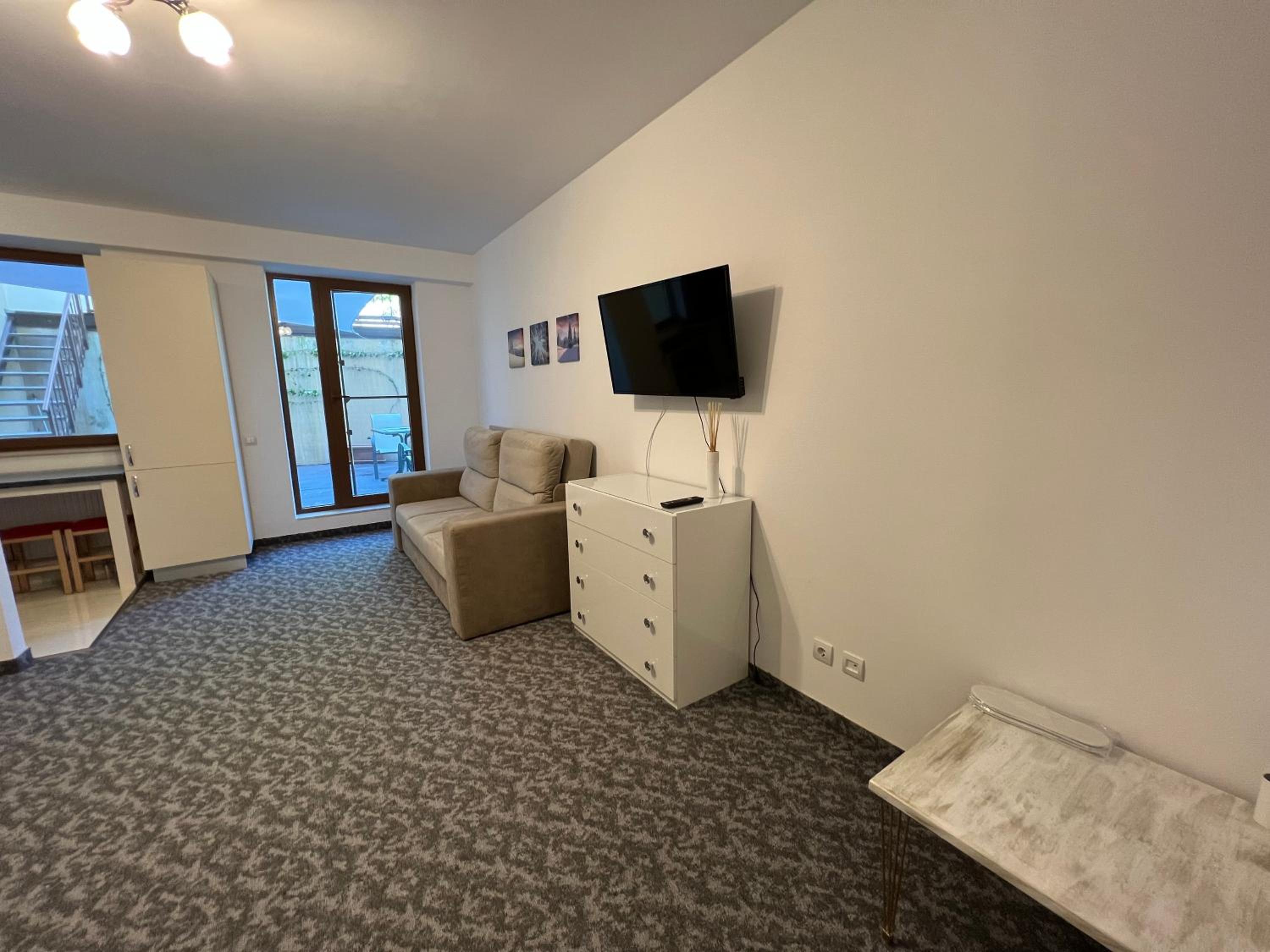 Coroni Studio Cu Jacuzzi Pe Terasa view 4