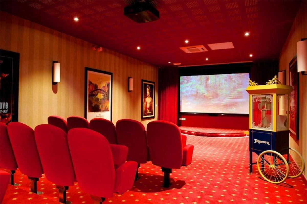 meeting room