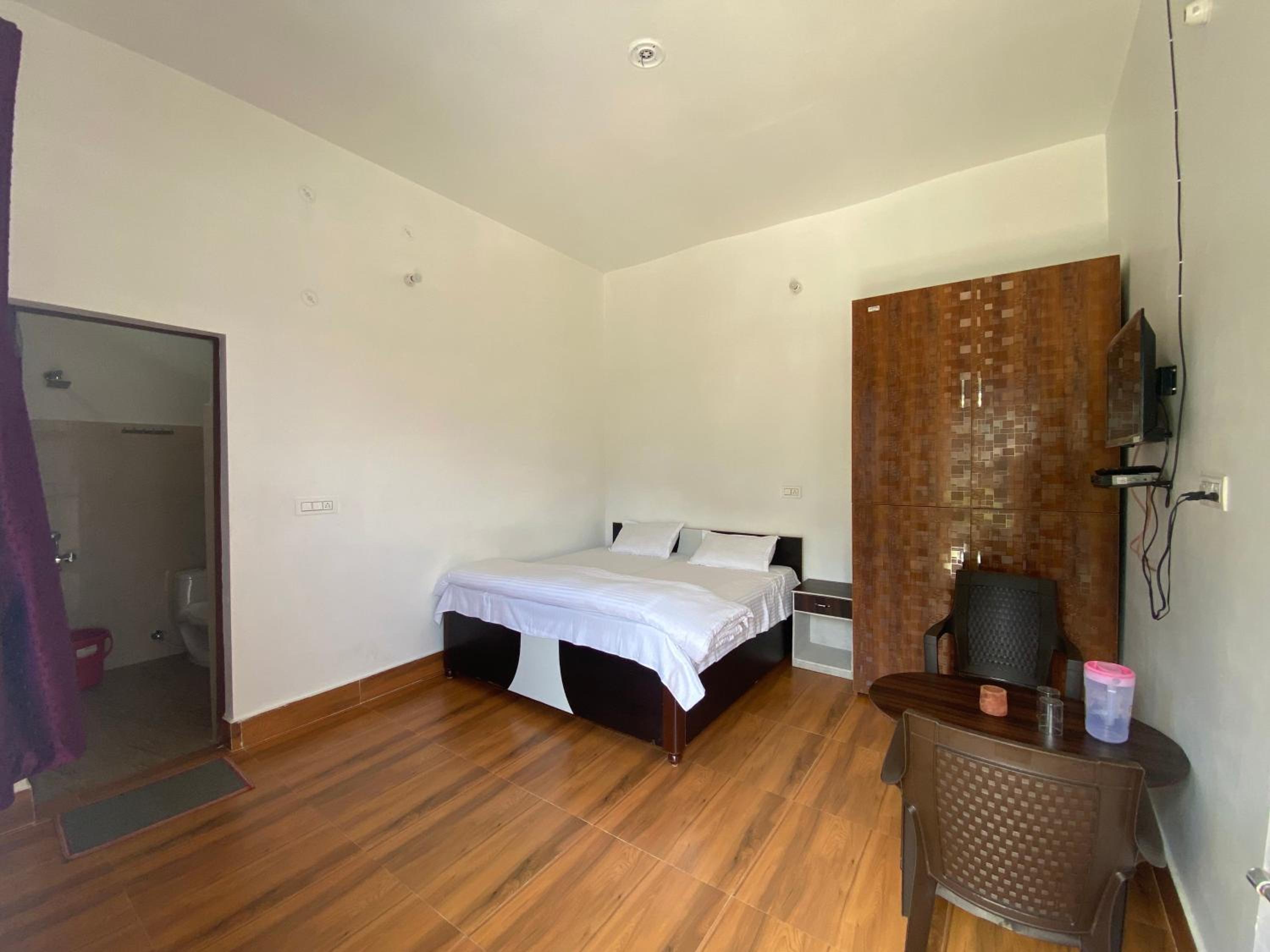 Green Mountain Homestay - Birthi Falls near Munsyari view 4