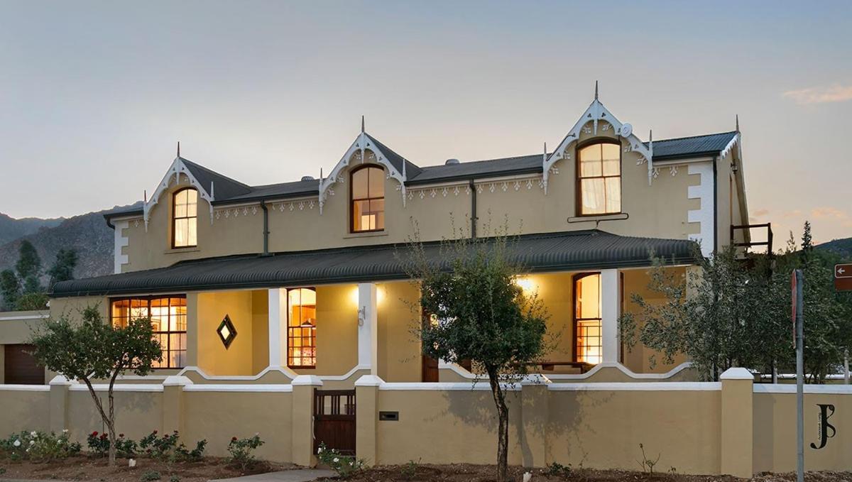 J's Audacious Living Montagu Self Catering view 2