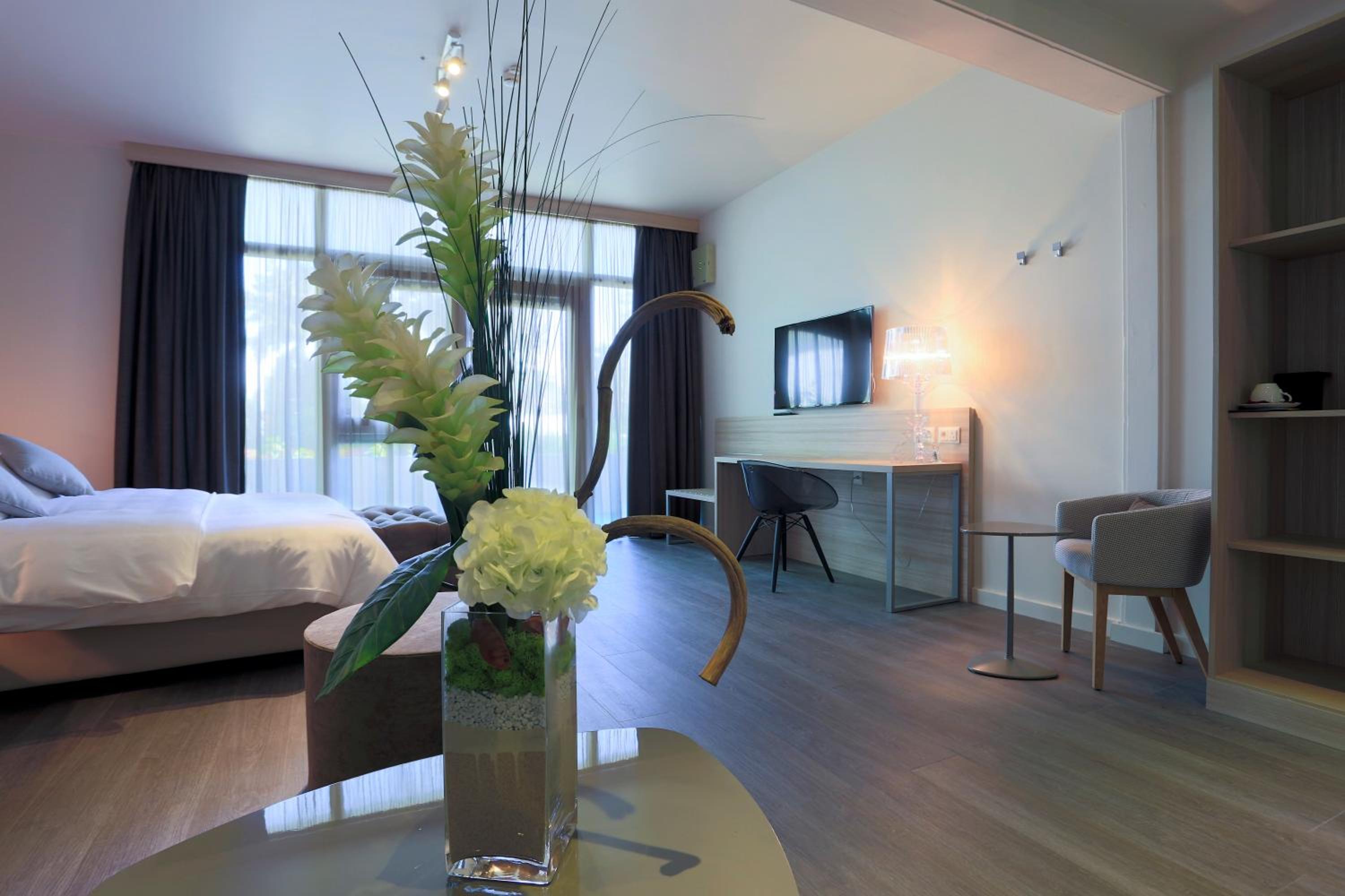 Geneva Vacations - Chez Maman Hotel Restaurant - Property Image 60