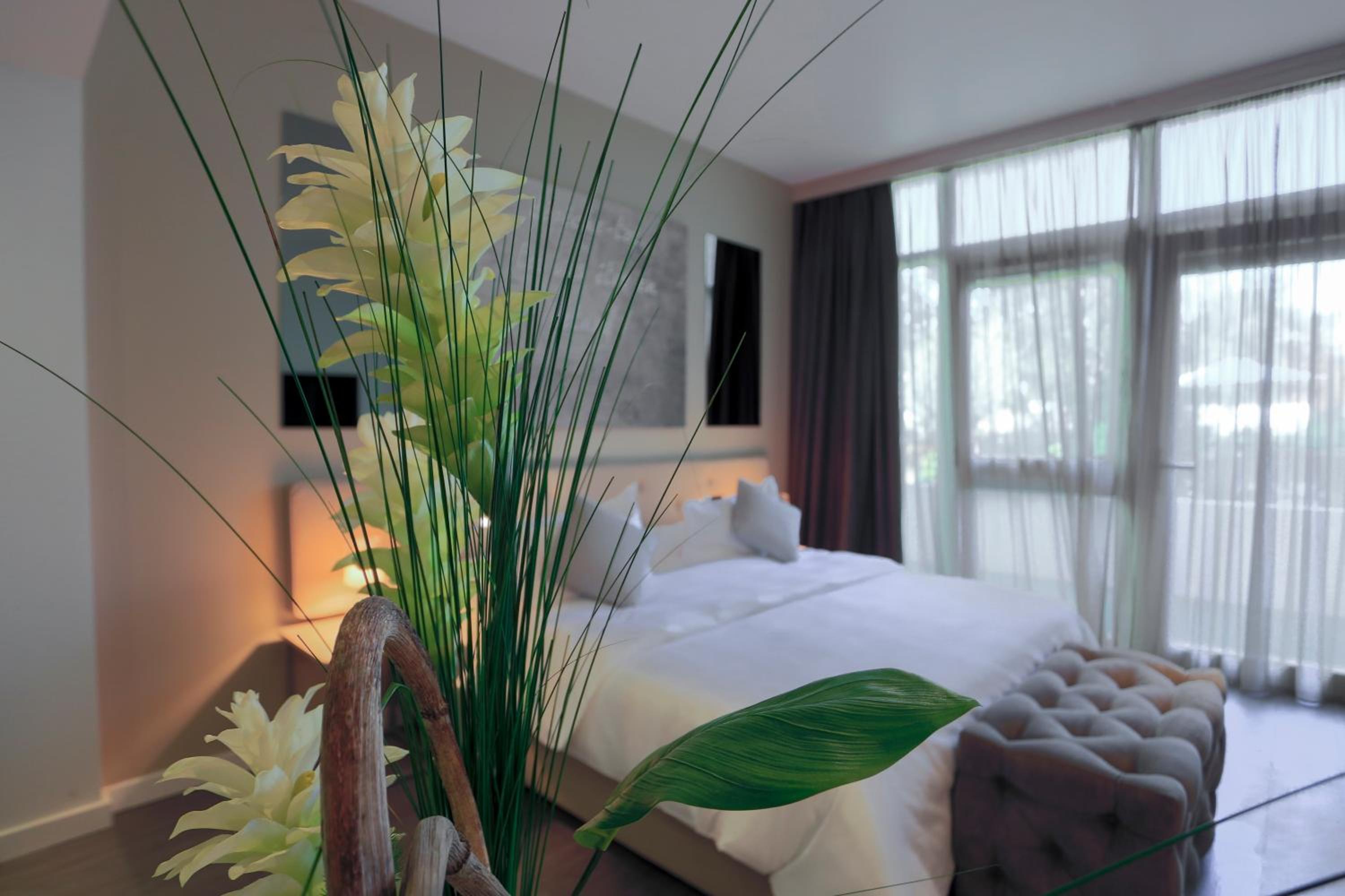 Geneva Vacations - Chez Maman Hotel Restaurant - Property Image 20