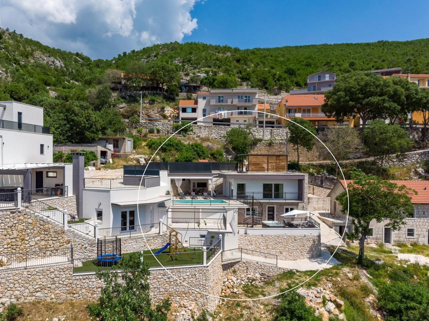 Villa Stella with 32 sqm private heated pool Jacuzzi Sauna Media room 3 bedrooms