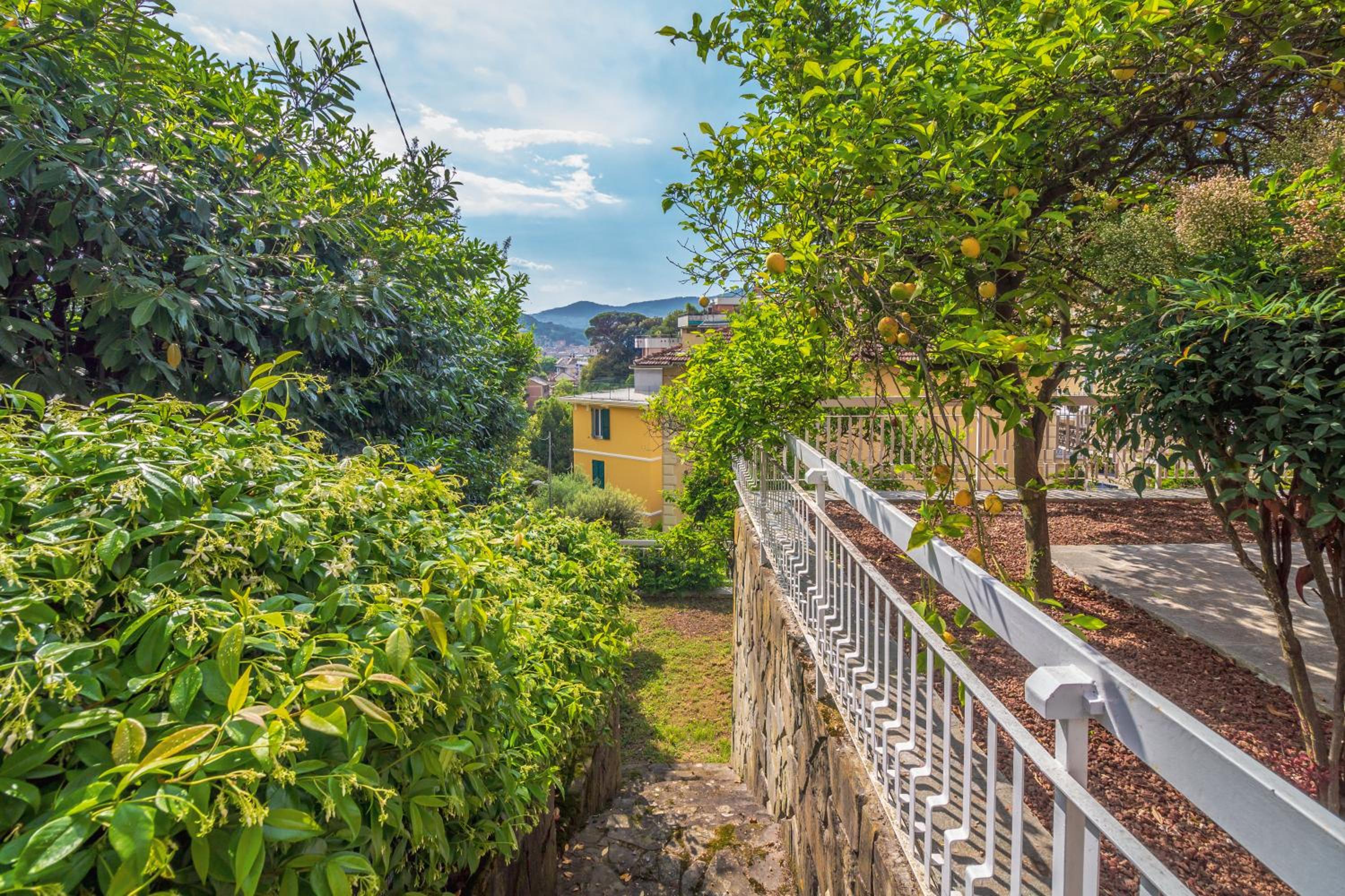 CASA BRIGITTE Comfort, Vista e Parcheggio view 3