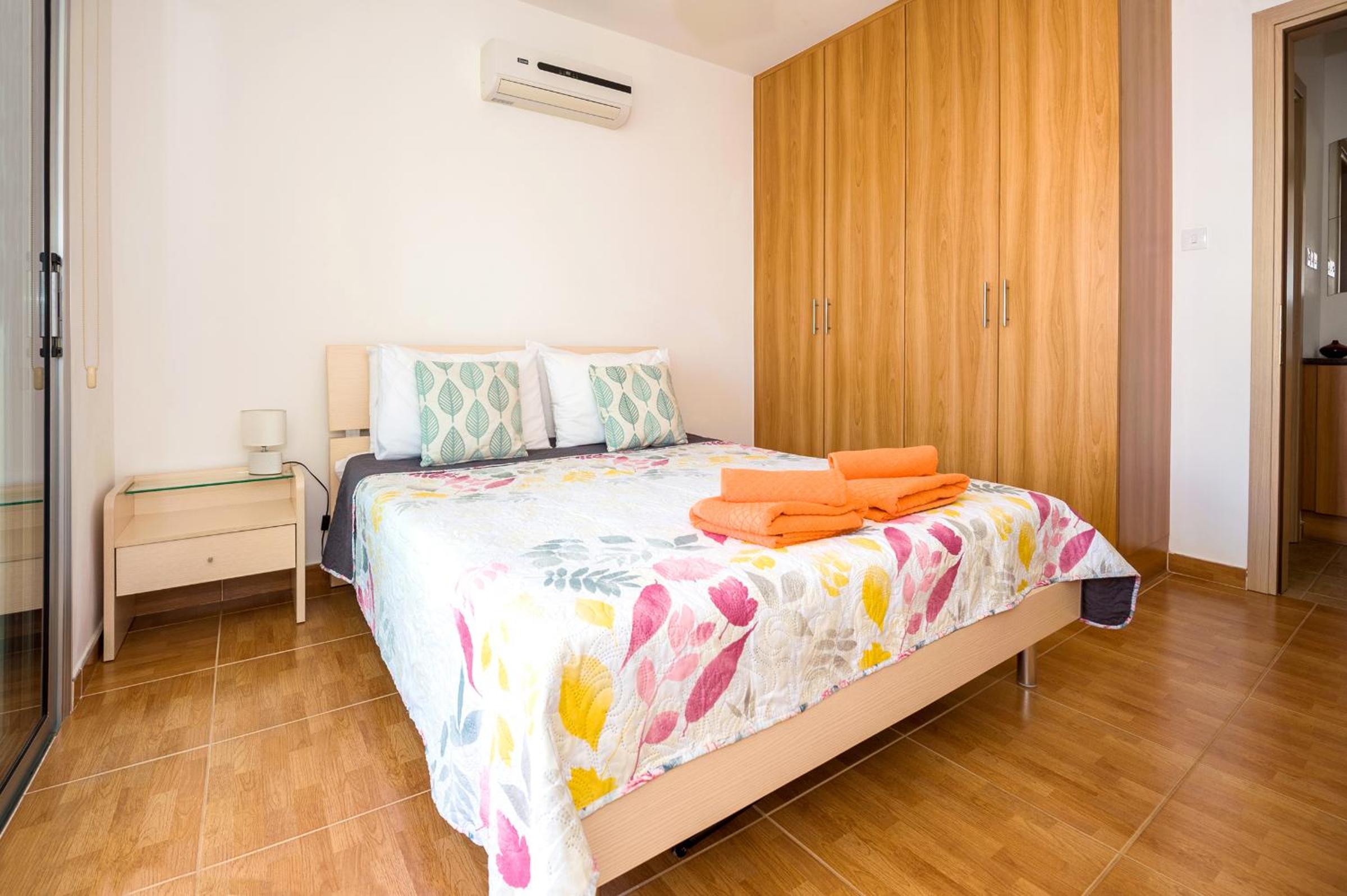 SEABREEZE APARTMENT 200m away from the sea