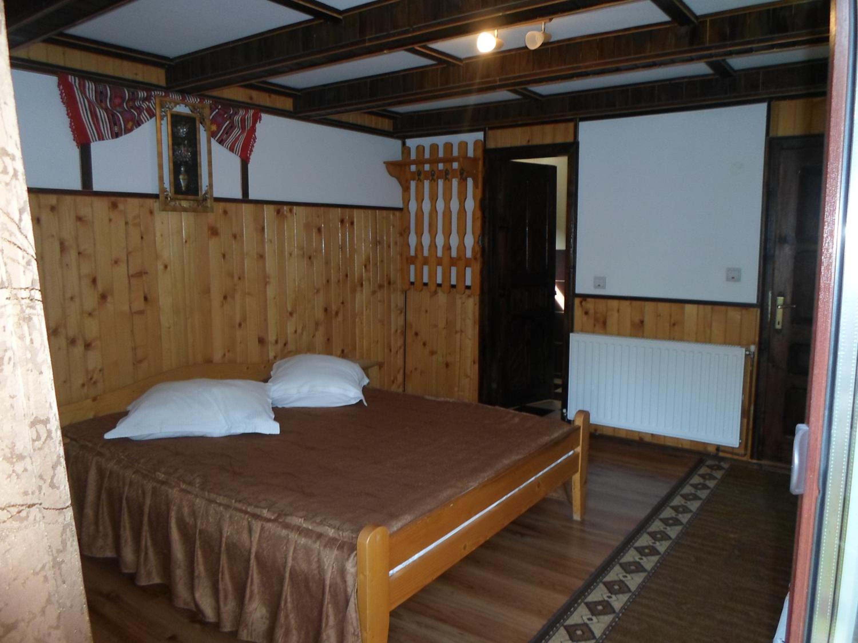 Photo 43