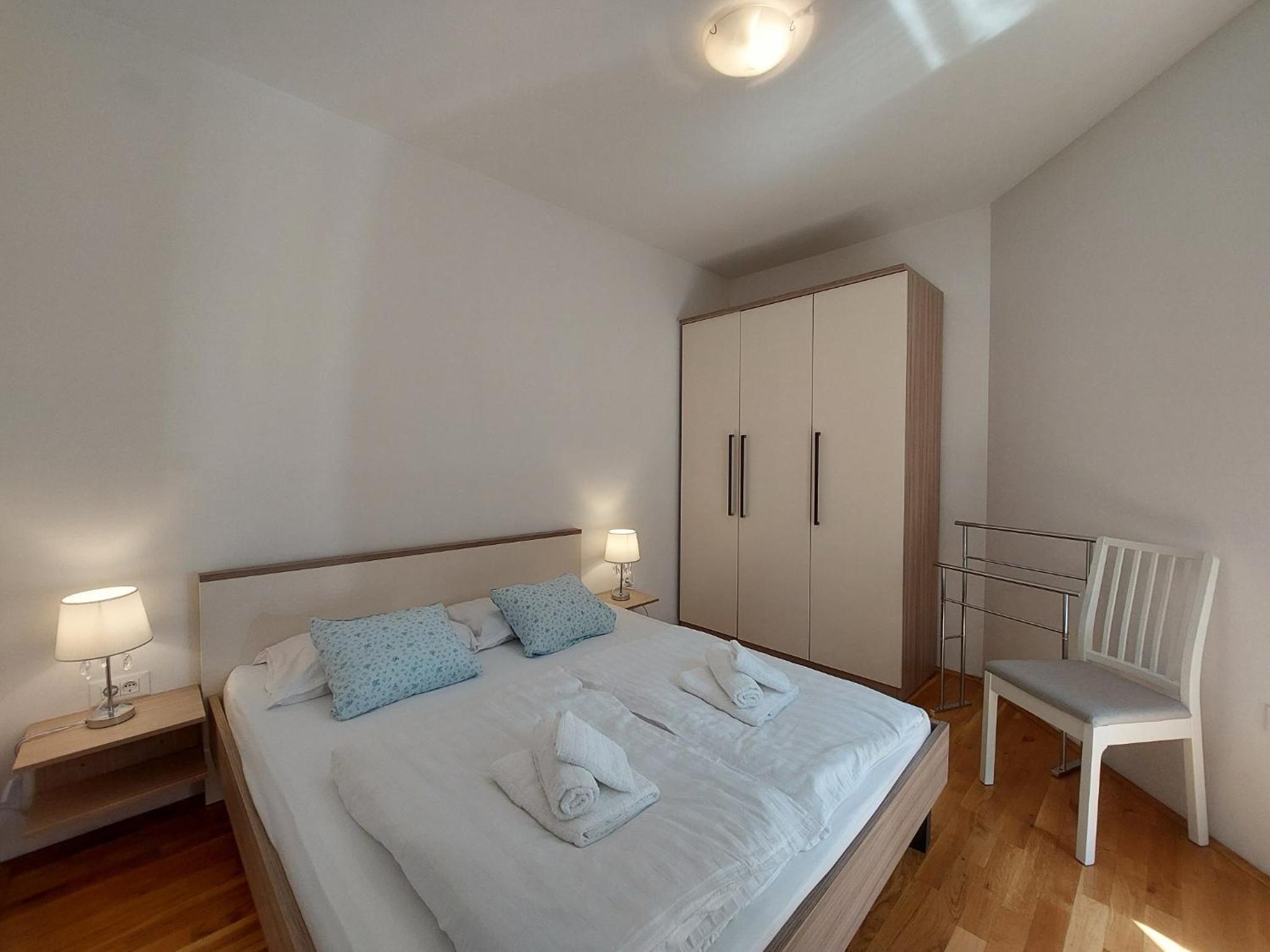 Apartments Davor