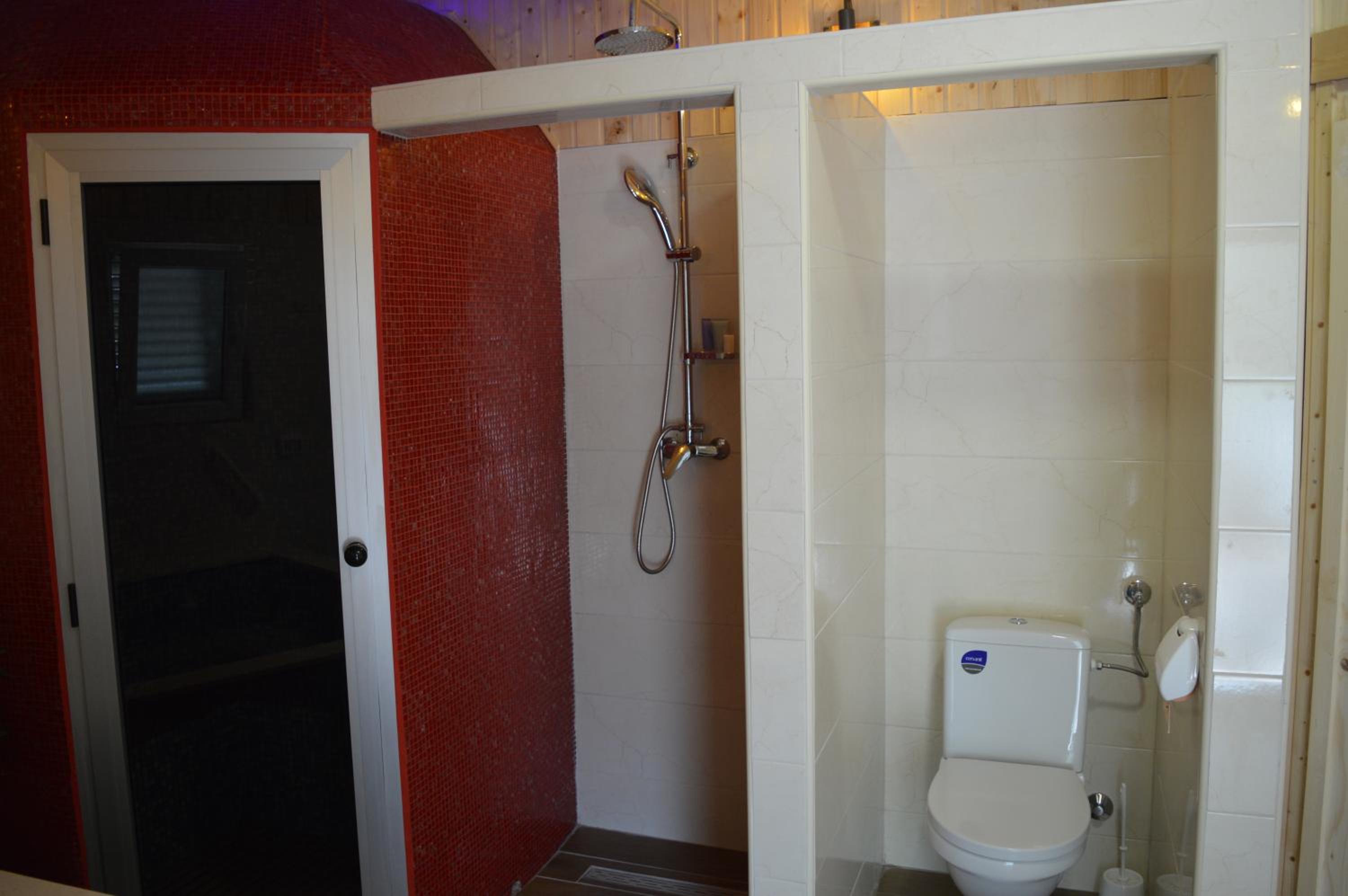 Photo 48