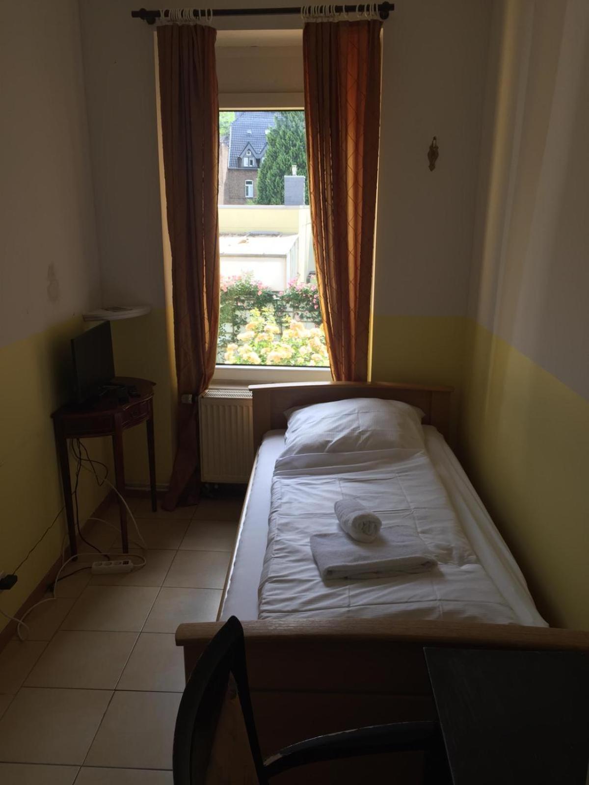 A&S FerienwohnungenBonner str 49