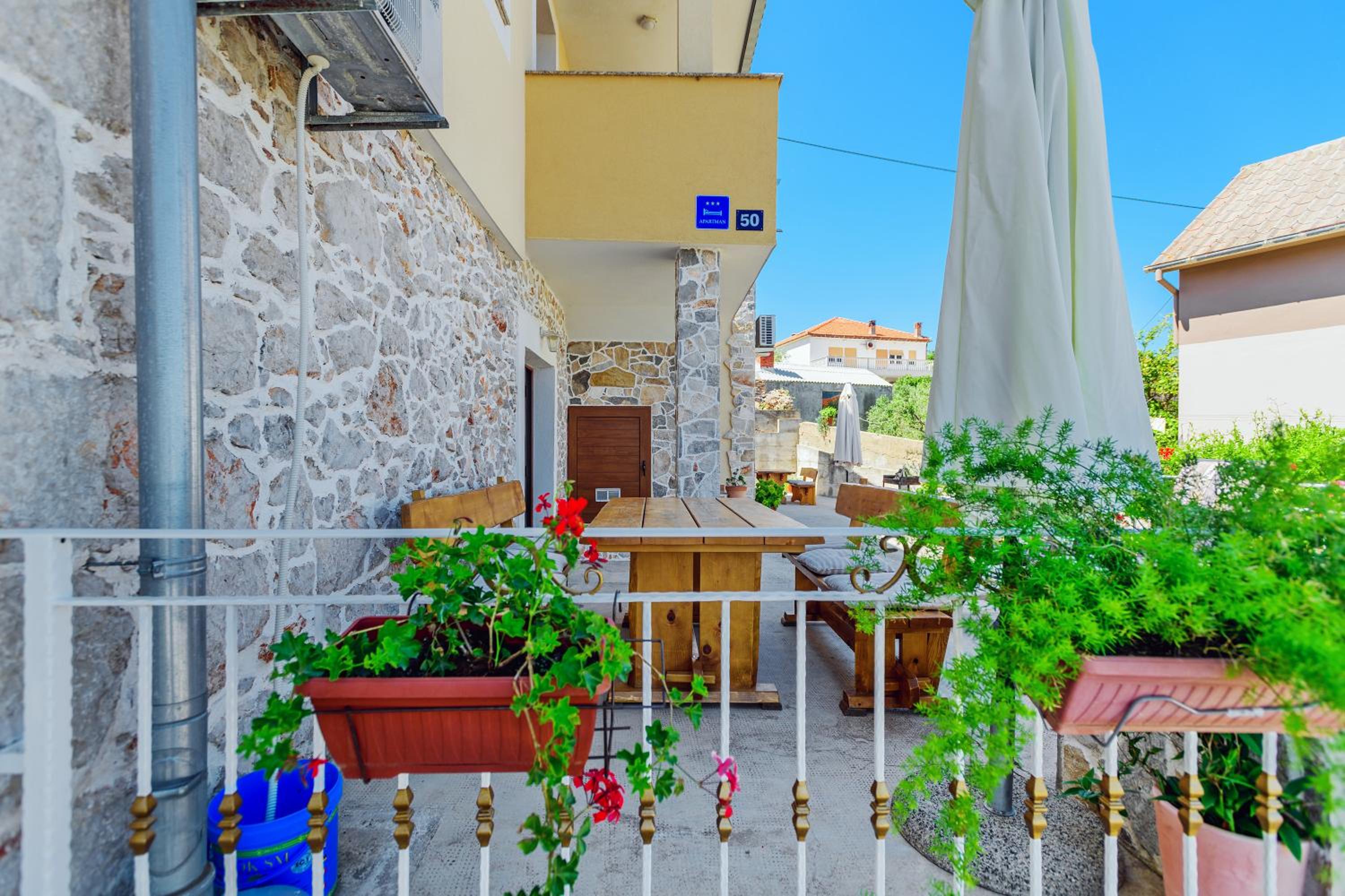 Stone house on the Batalaža Beach - Kali