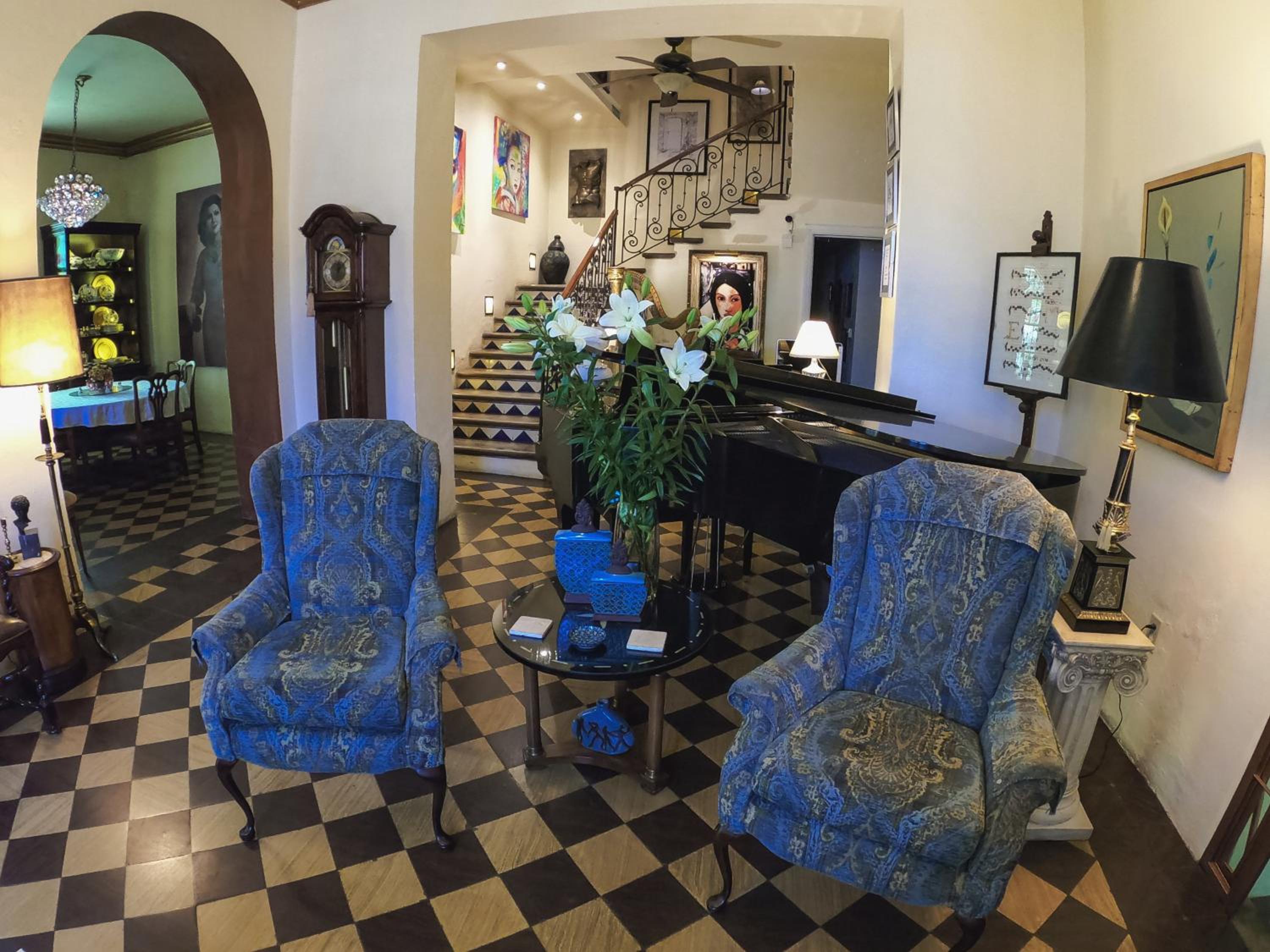 La Perla Hotel Boutique B&B