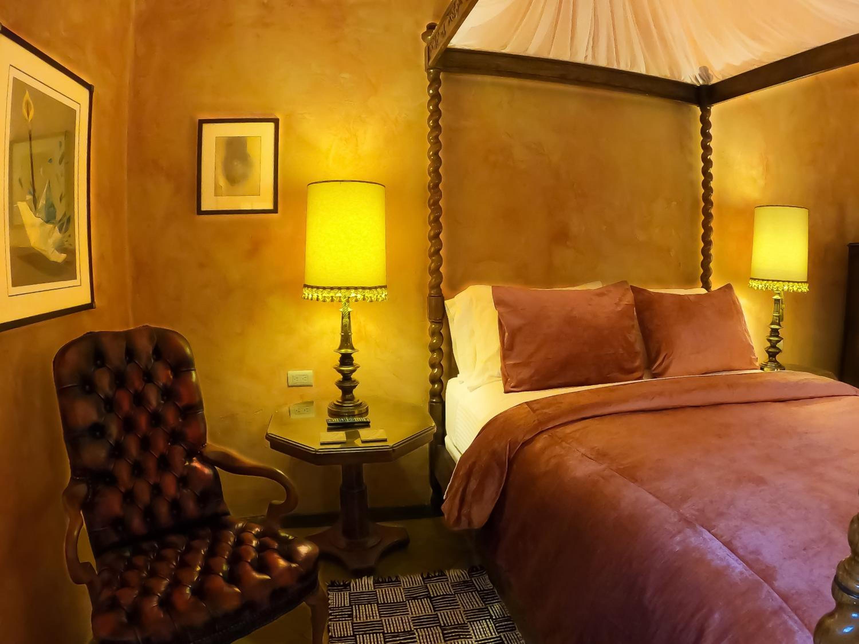 La Perla Hotel Boutique B&B