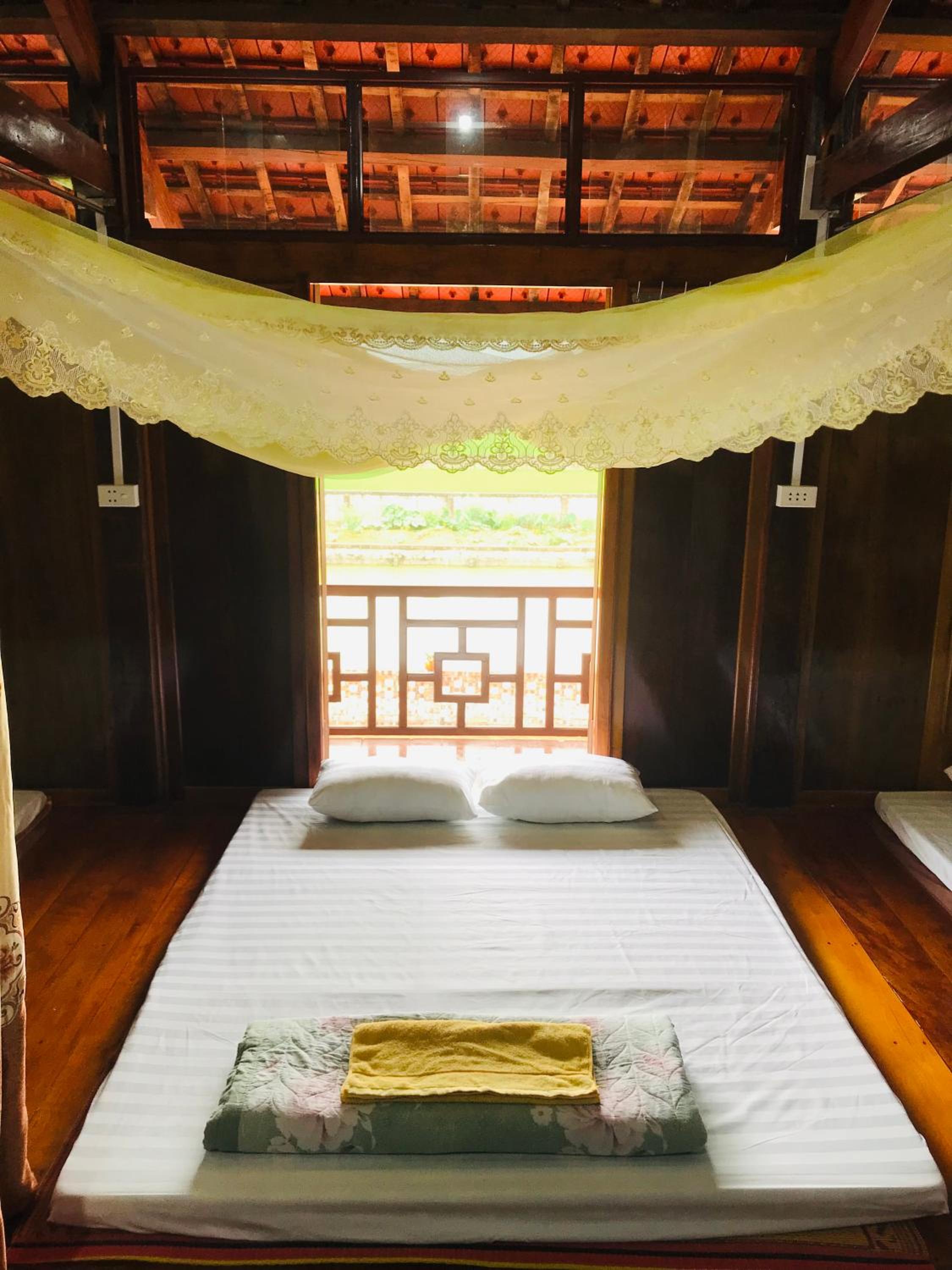 Bac Son Homestay